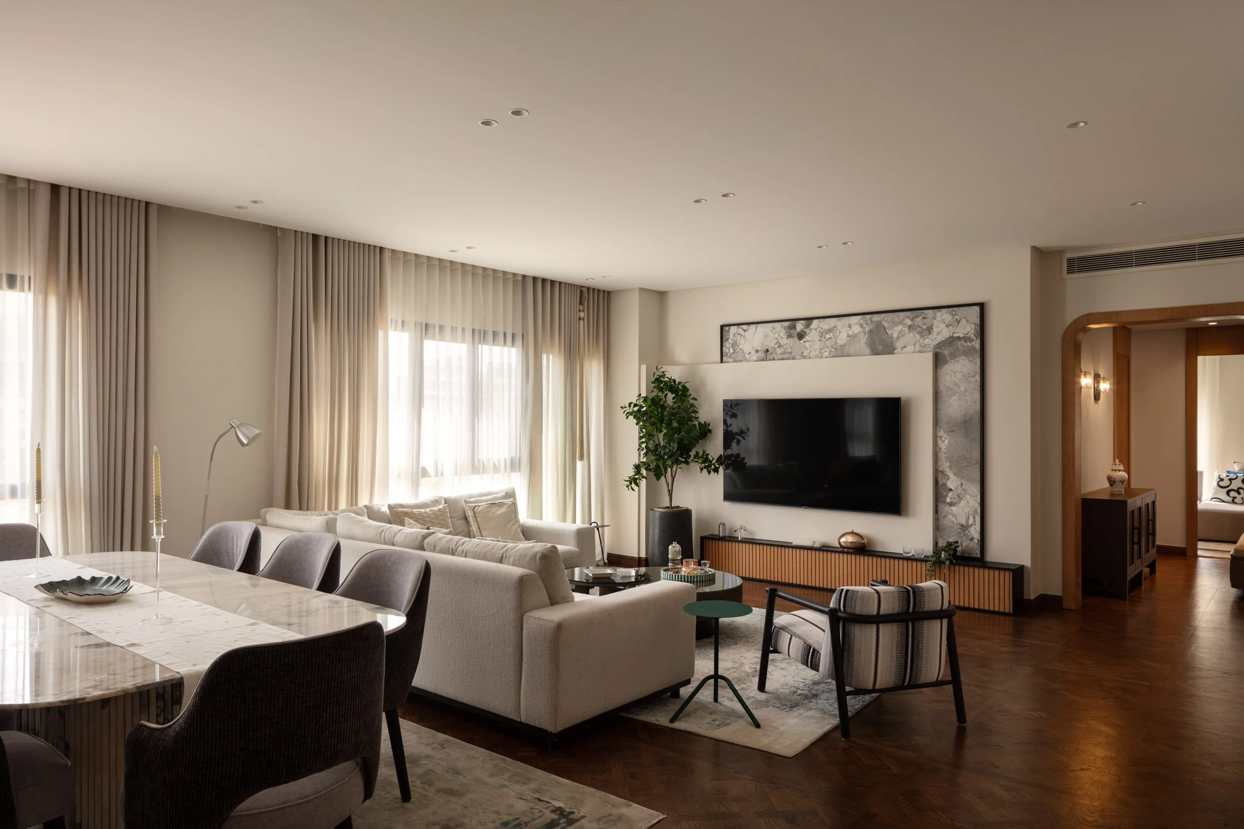  Upscale Contracting 