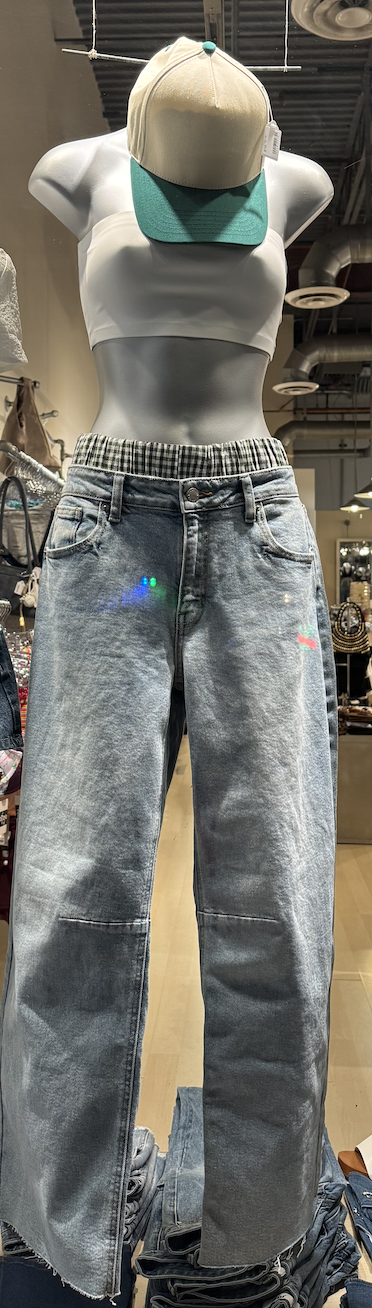 "Back To School" Themed Mannequin (class outfit)