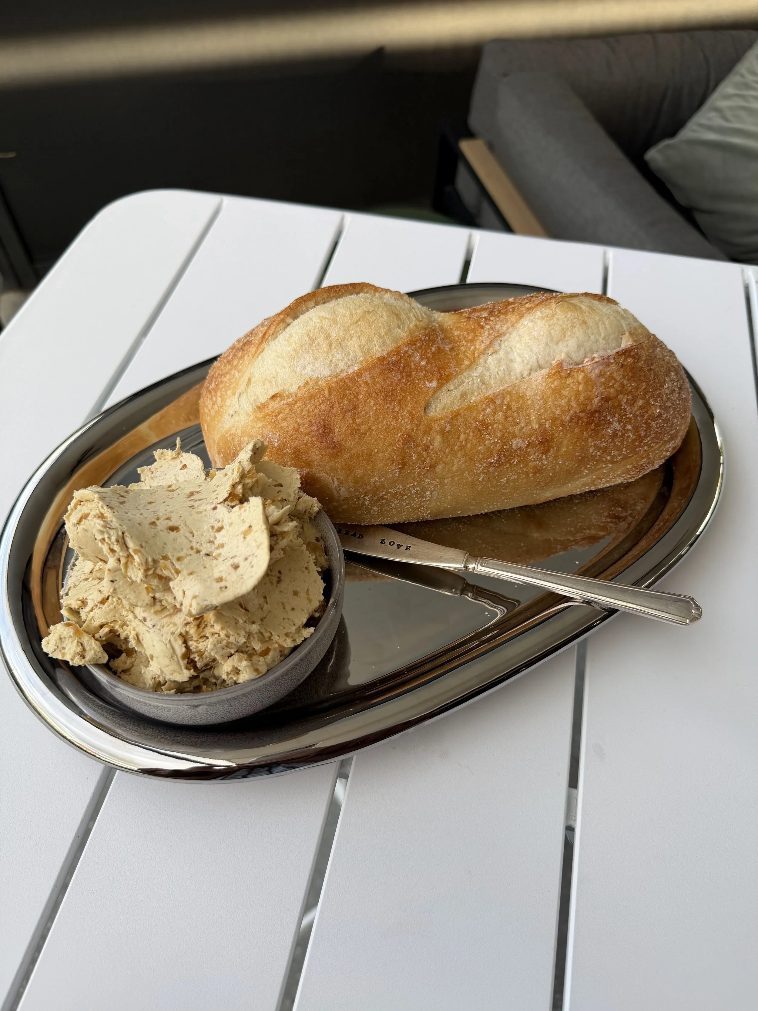Sourdough Loaf (v)