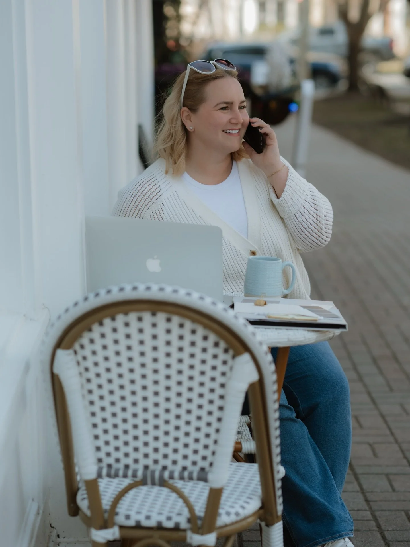 Hello Hello - I&rsquo;m Lauren ✨ Founder + principal designer behind Elle Macque Interiors. 
I help busy homeowners, families, and professionals create homes that feel elevated, intentional, and deeply personal. Spaces that look beautiful but also su