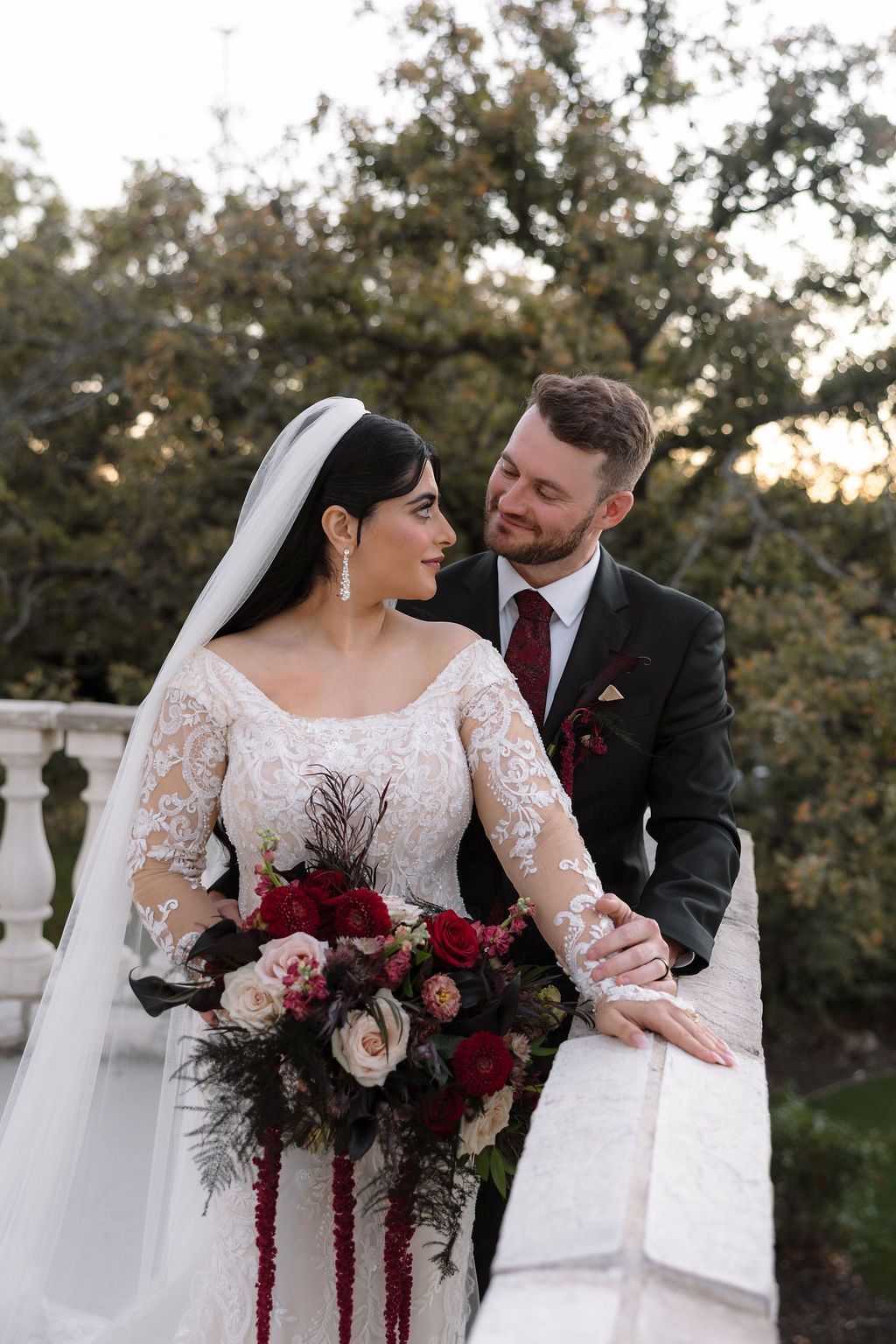 Monochrome Magic: A Wedding Florist’s Modern Bouquet Trend