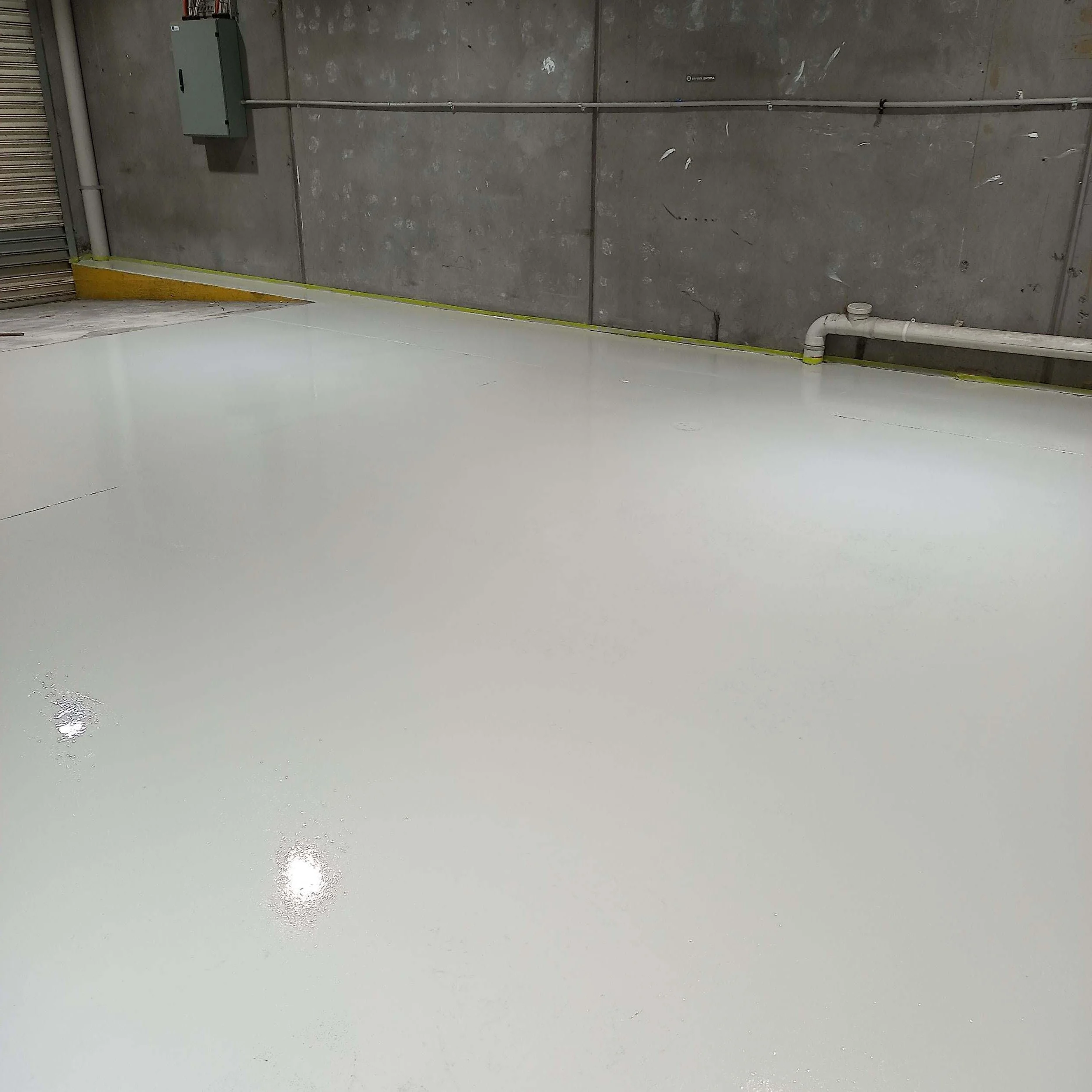 epoxy-floor-garage.jpg