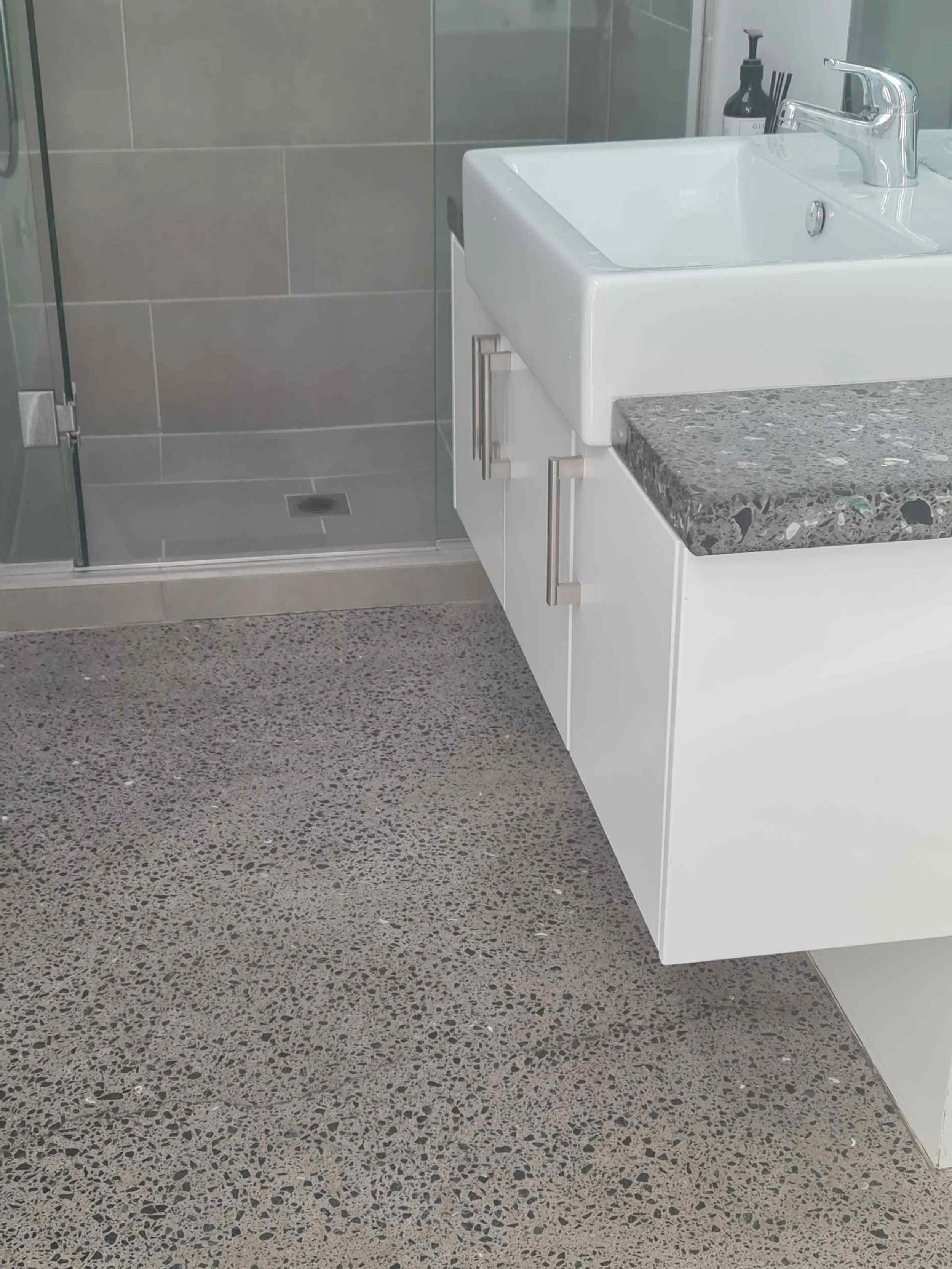 polished-concrete-bathroom .jpg