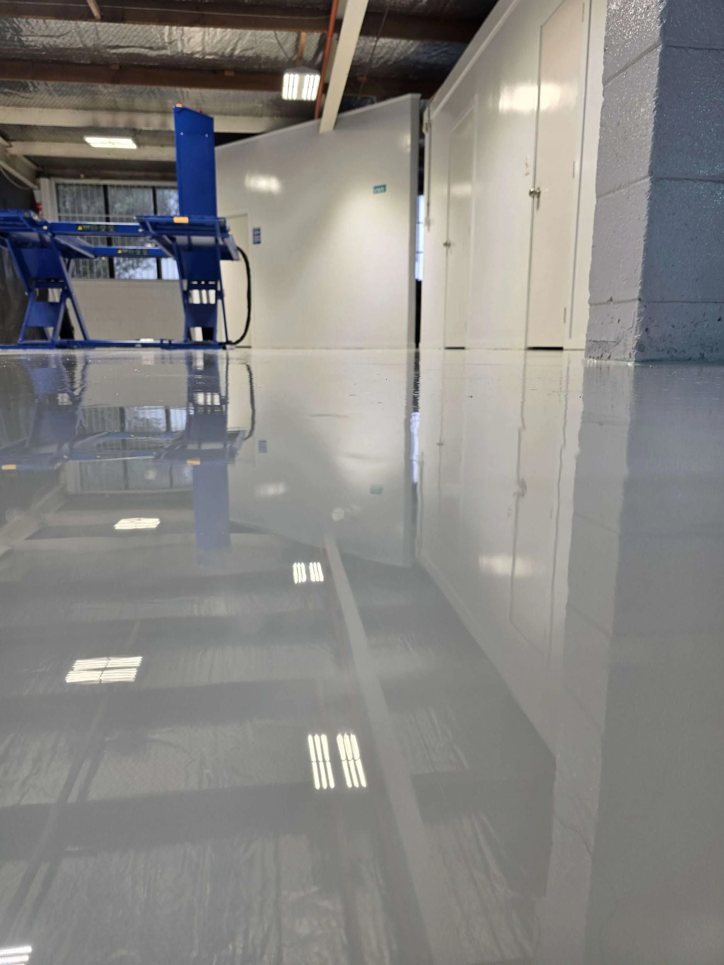 epoxy-floor-coating .jpg