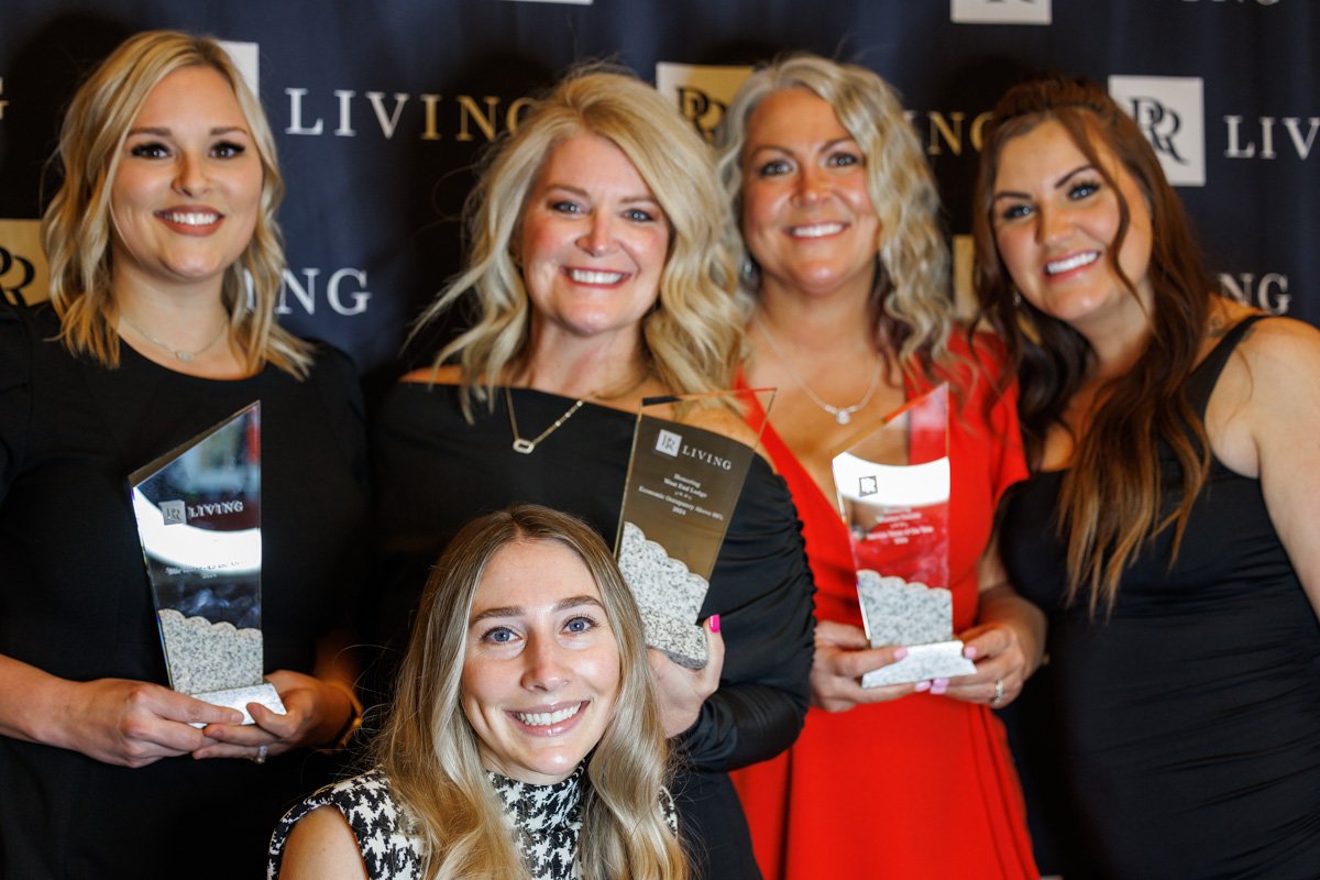 2025_RRLiving_Confernce_Awards168_Web.jpg