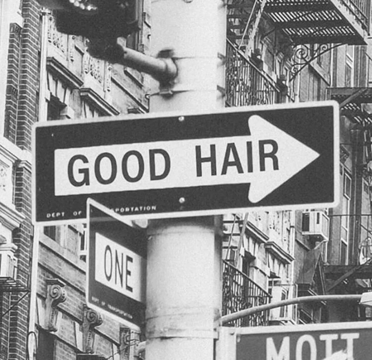 Not long now! Aur&eacute;a Studios opens next week! ✨ Don&rsquo;t forget to book your appointment and get ready for a fresh new look! ❤️