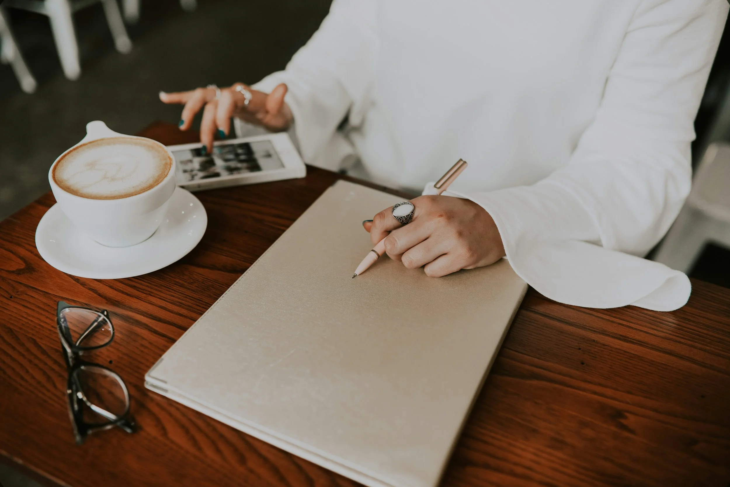 Chrono-Resilienz im Oktober: Warum dein Nervensystem im Q4 mehr als nur Kaffee braucht
