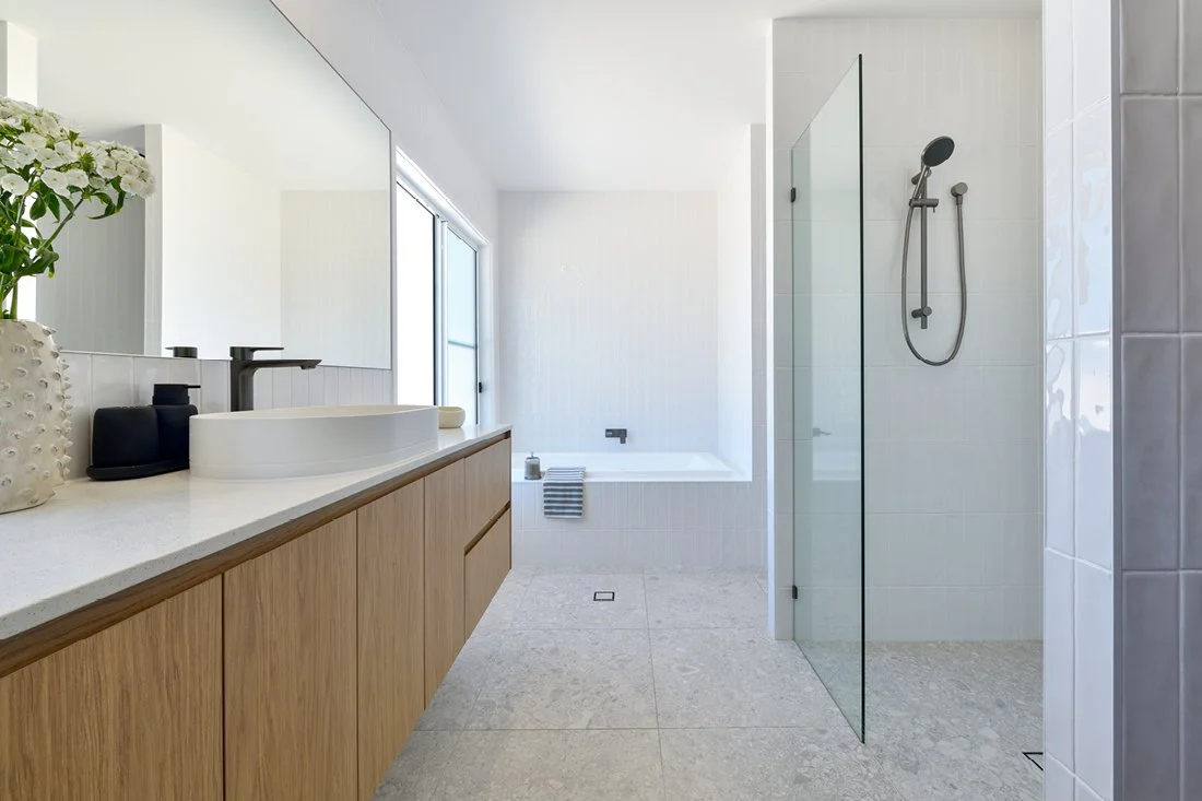 yourtown-Draw-550-Gallery-41-Bathroom.jpg