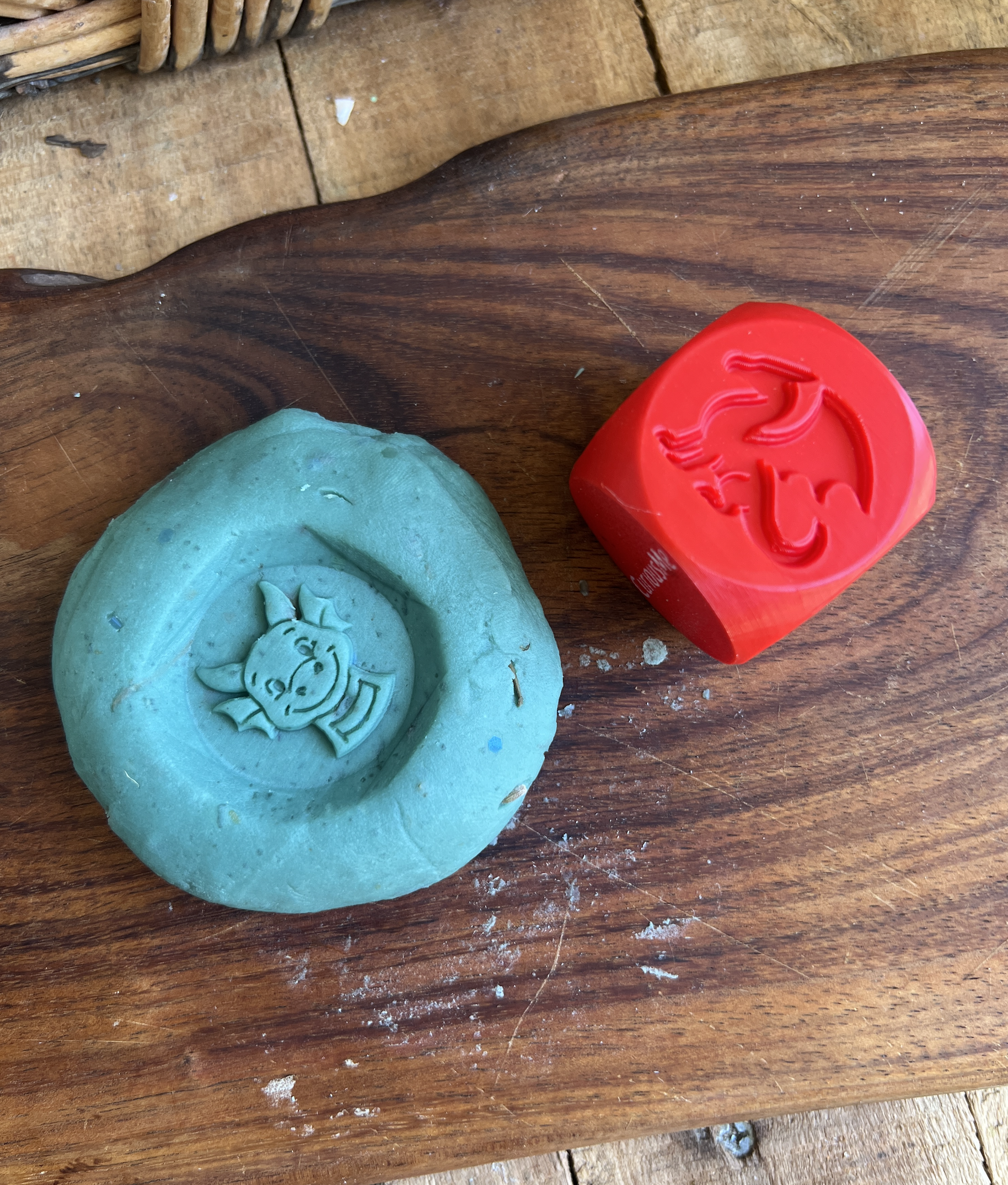 Dragon Curious Cube – 4-Sided Dough Stamp
