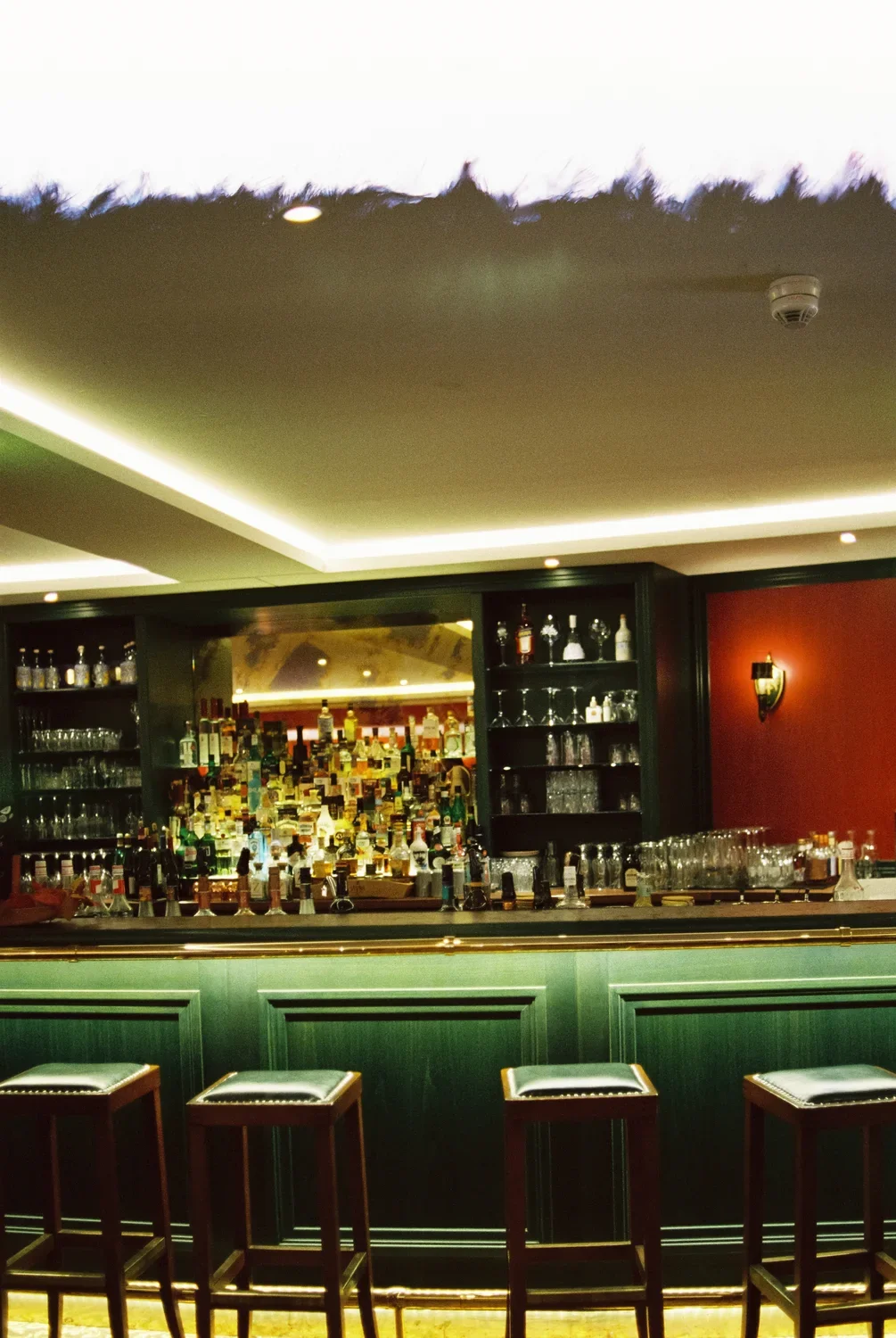 classic-hotel-bar-wedding-venue-germany