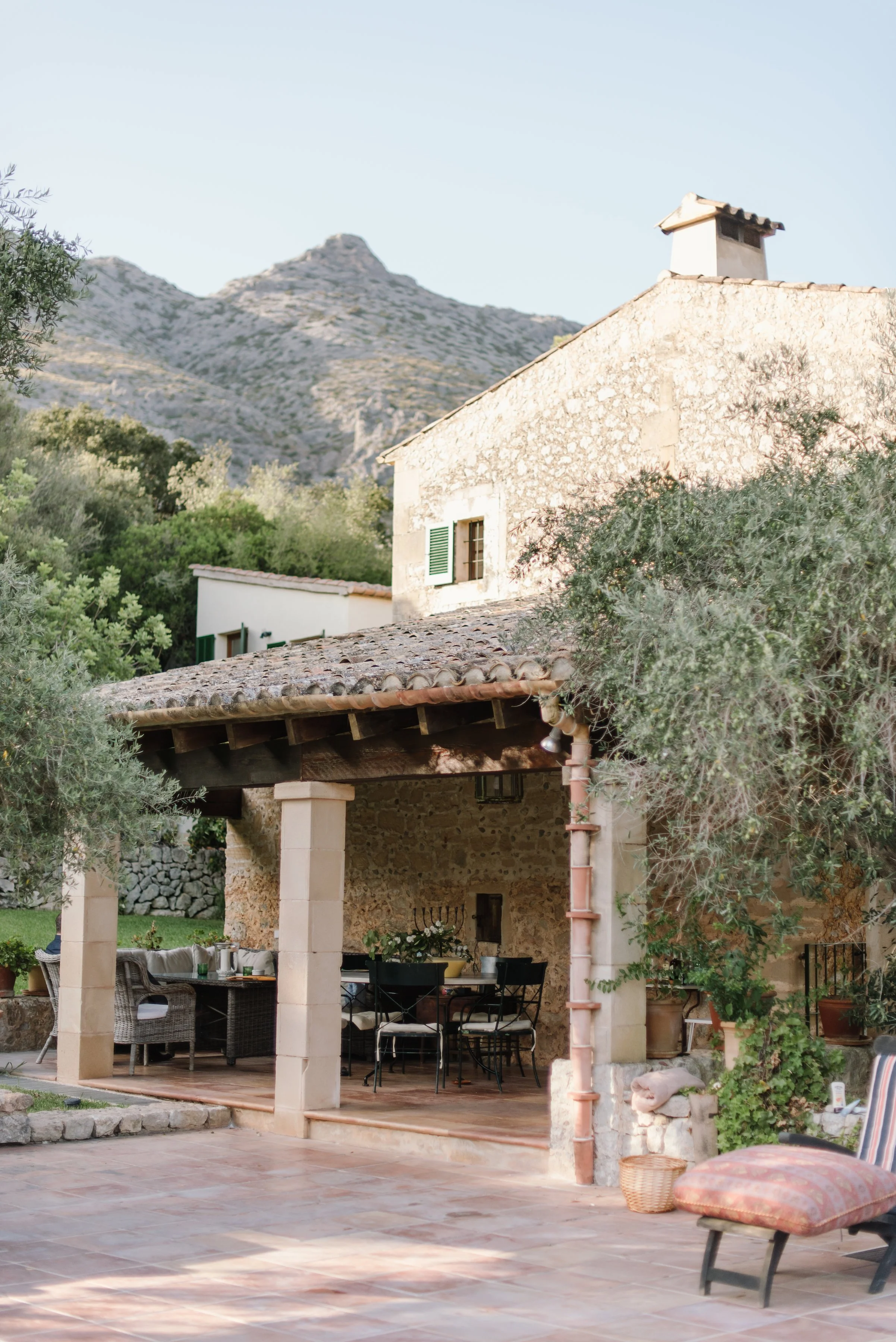 intimate micro wedding in Mallorca