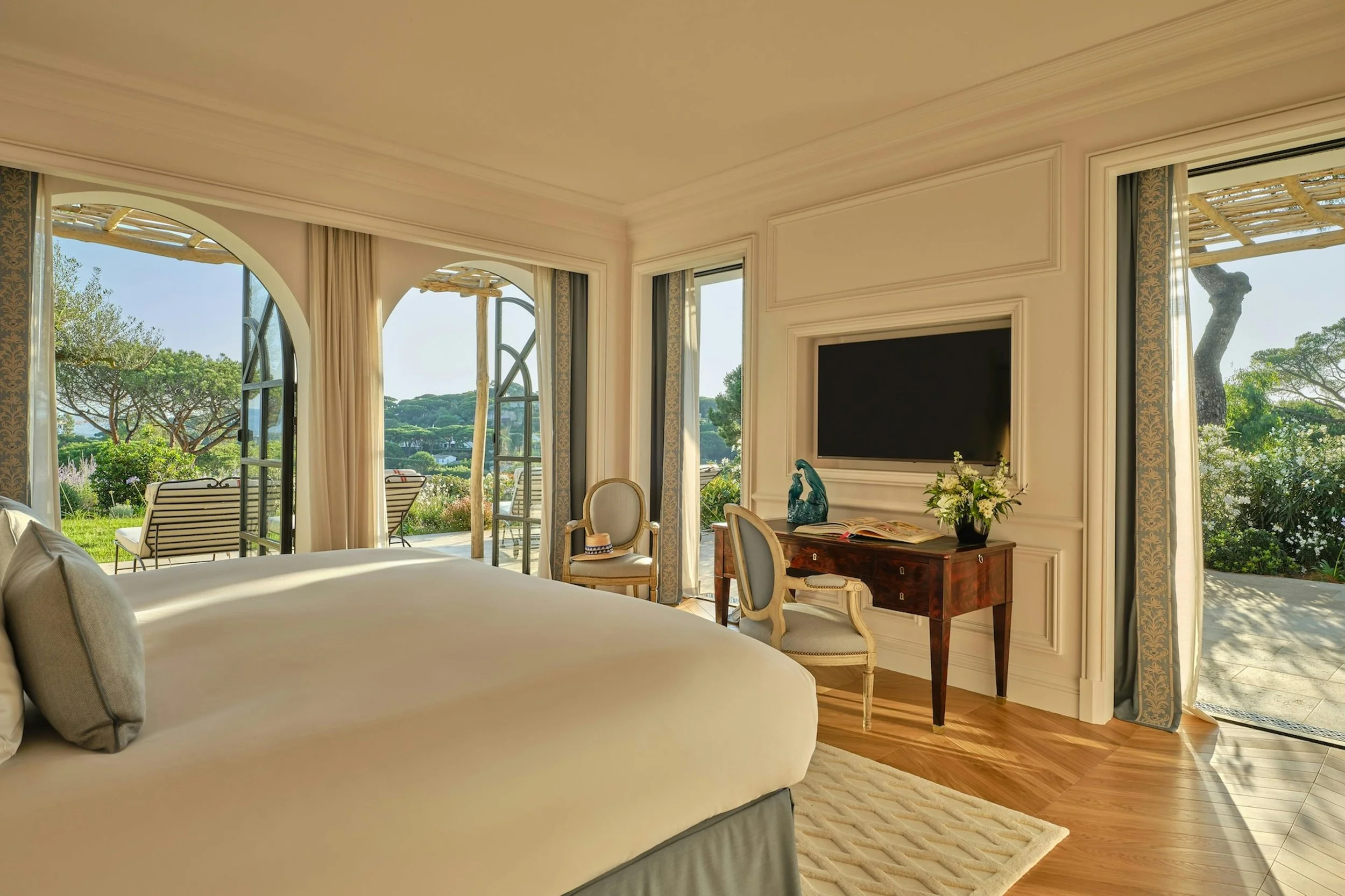 sea view suite chateau messardiere st tropez romantic stay