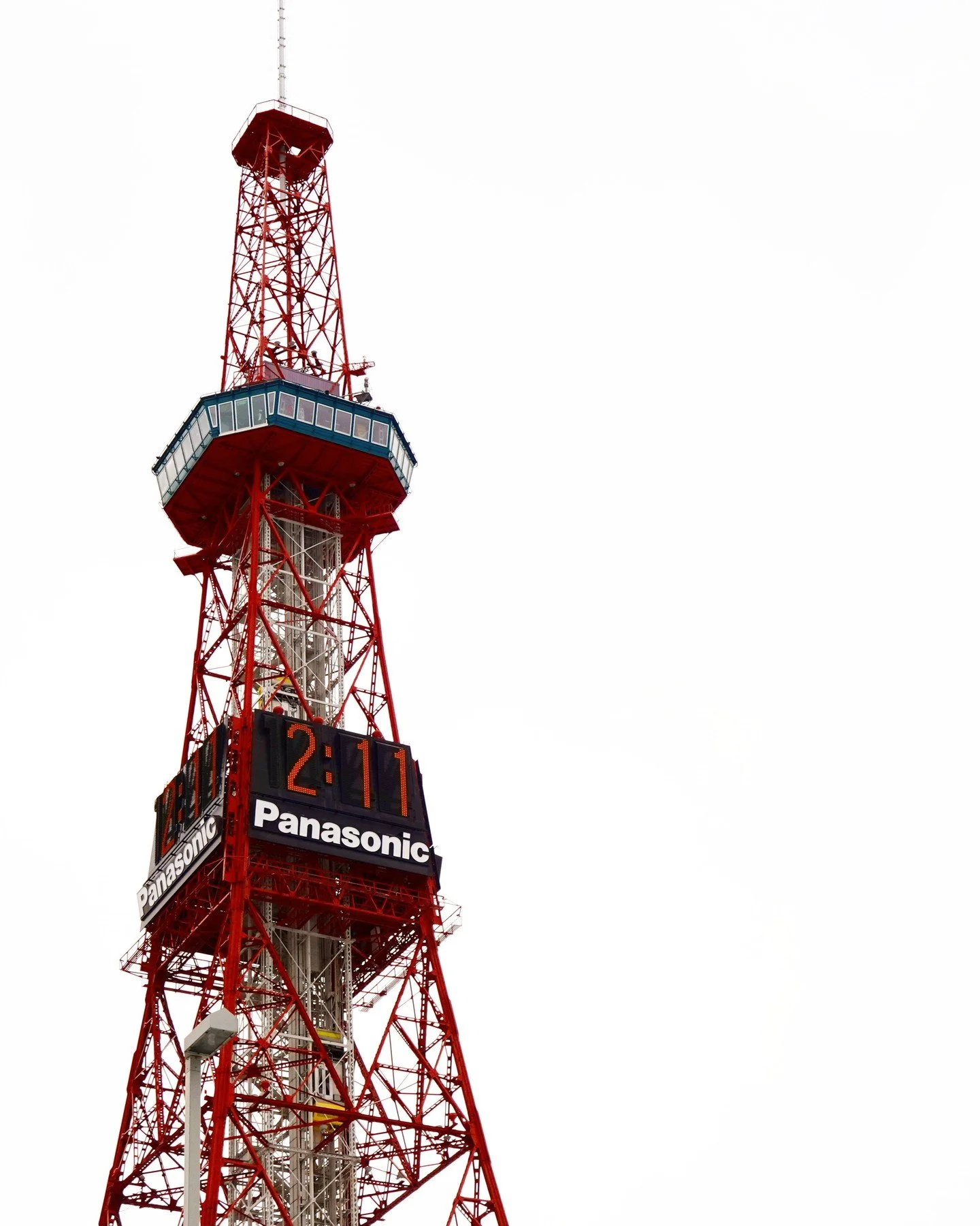 [22/50] The iconic Sapporo TV Tower 

📸Sony ZV-1 Mark II

Follow @thetravel_playbook for more exclusive content! 💙

@sonysingapore @sonyalpha

#hokkaido #japan #sony #sonyalphasg #sonysingapore #sapporo #sapporotvtower #snowdays #winterjapan #sonyz