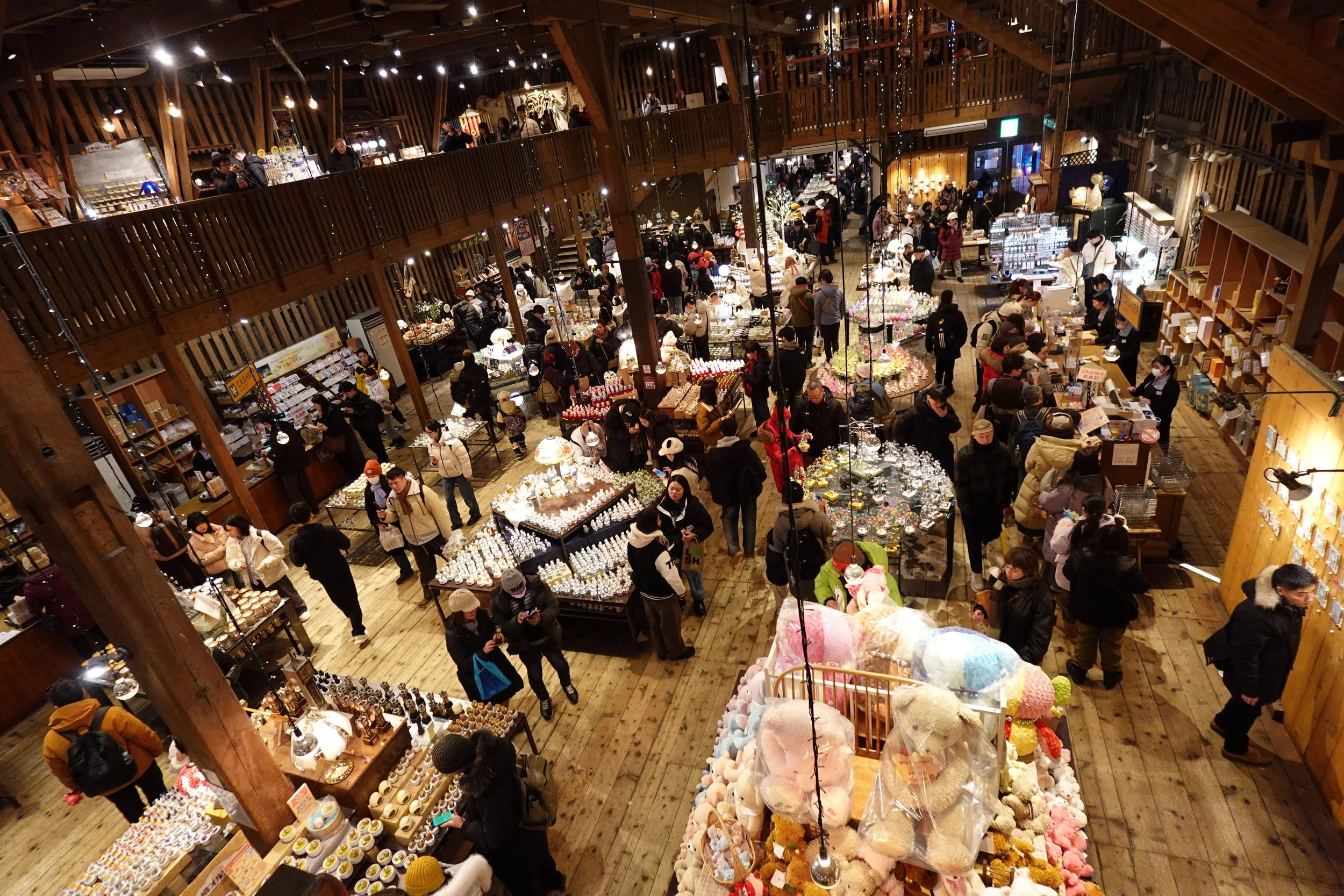 inside of otaru music box museum