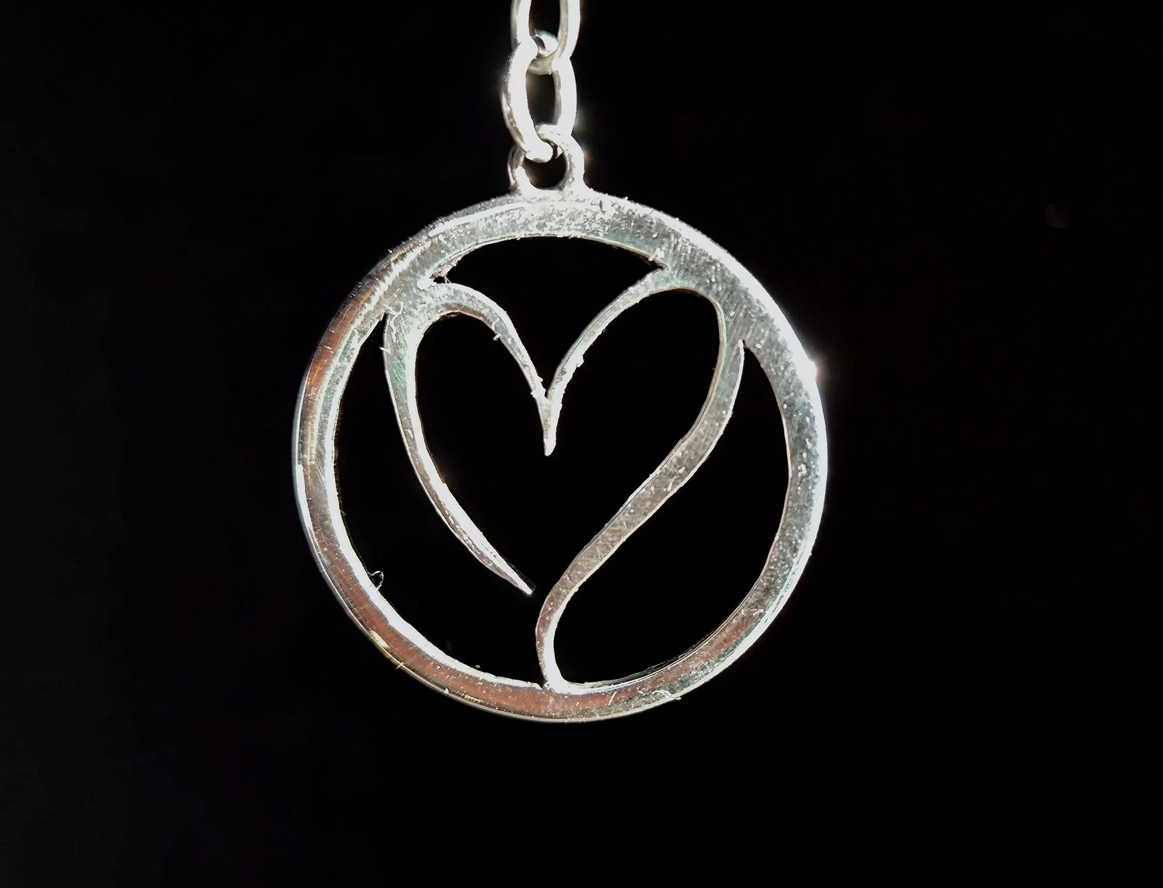 Kettenanhänger Silberherz, Handarbeit