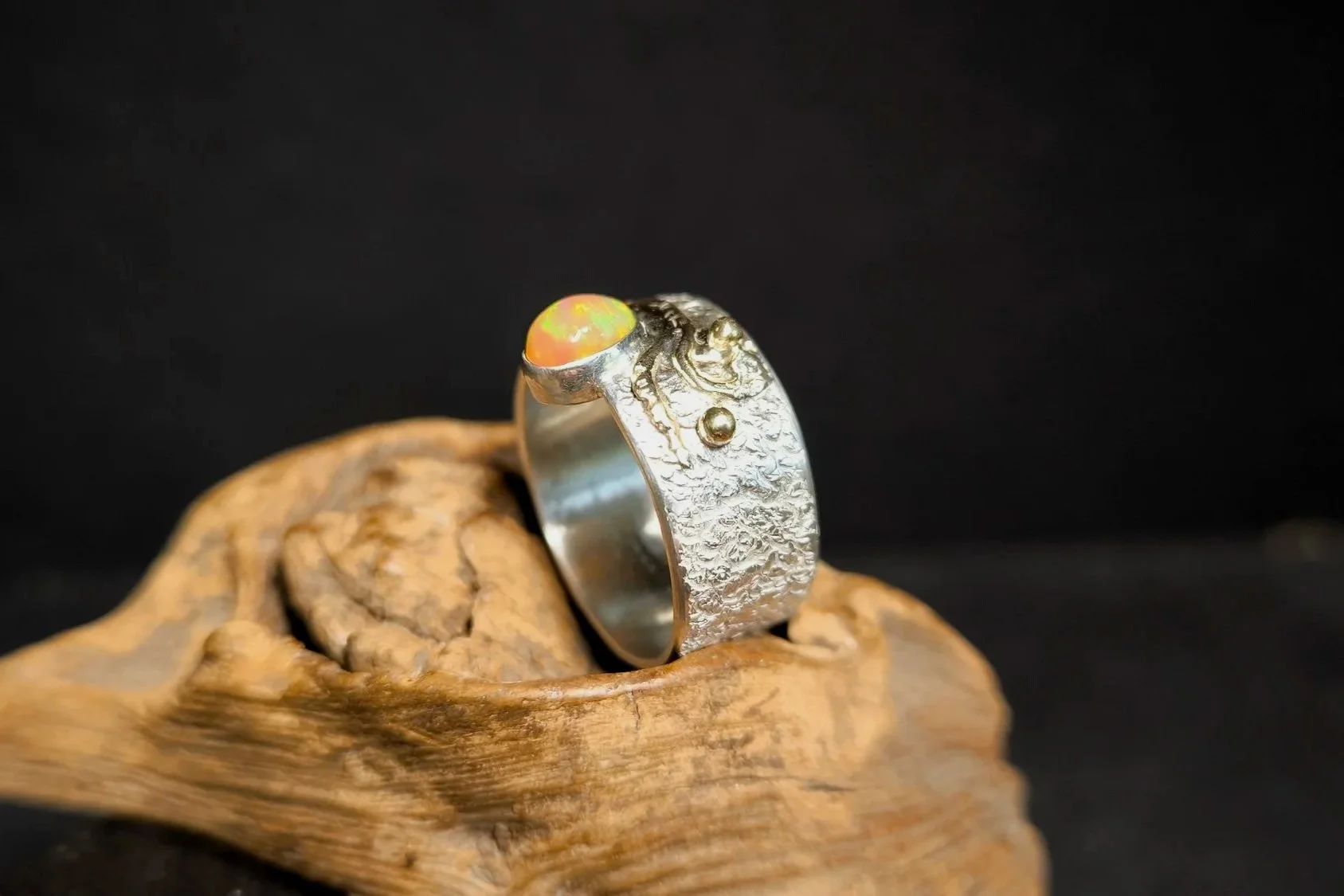 Opal Ring, Umfang 59 mm, Gold & Silber, Unikat, Silberschmiede-Eigen-Art
