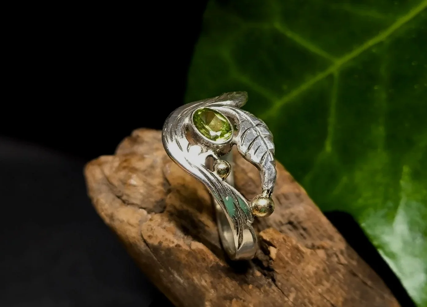 Silberring mit Peridot, Durchmesser 19 mm, Unikat (Kopie)
