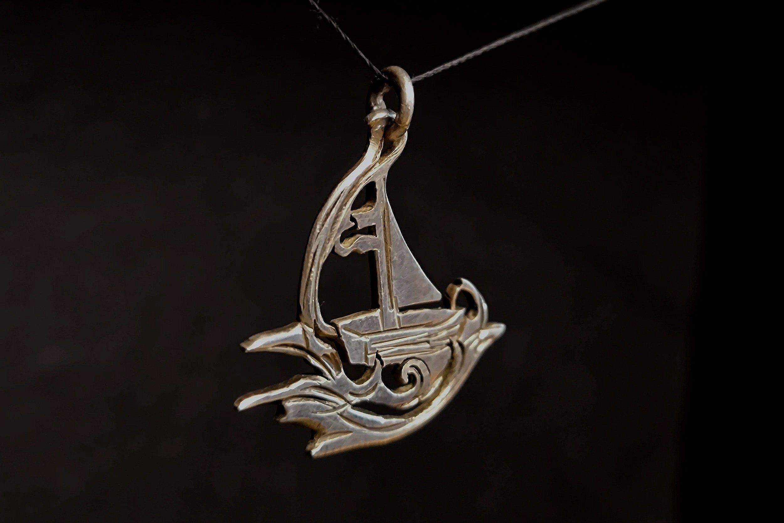 Kettenanhänger Segelboot