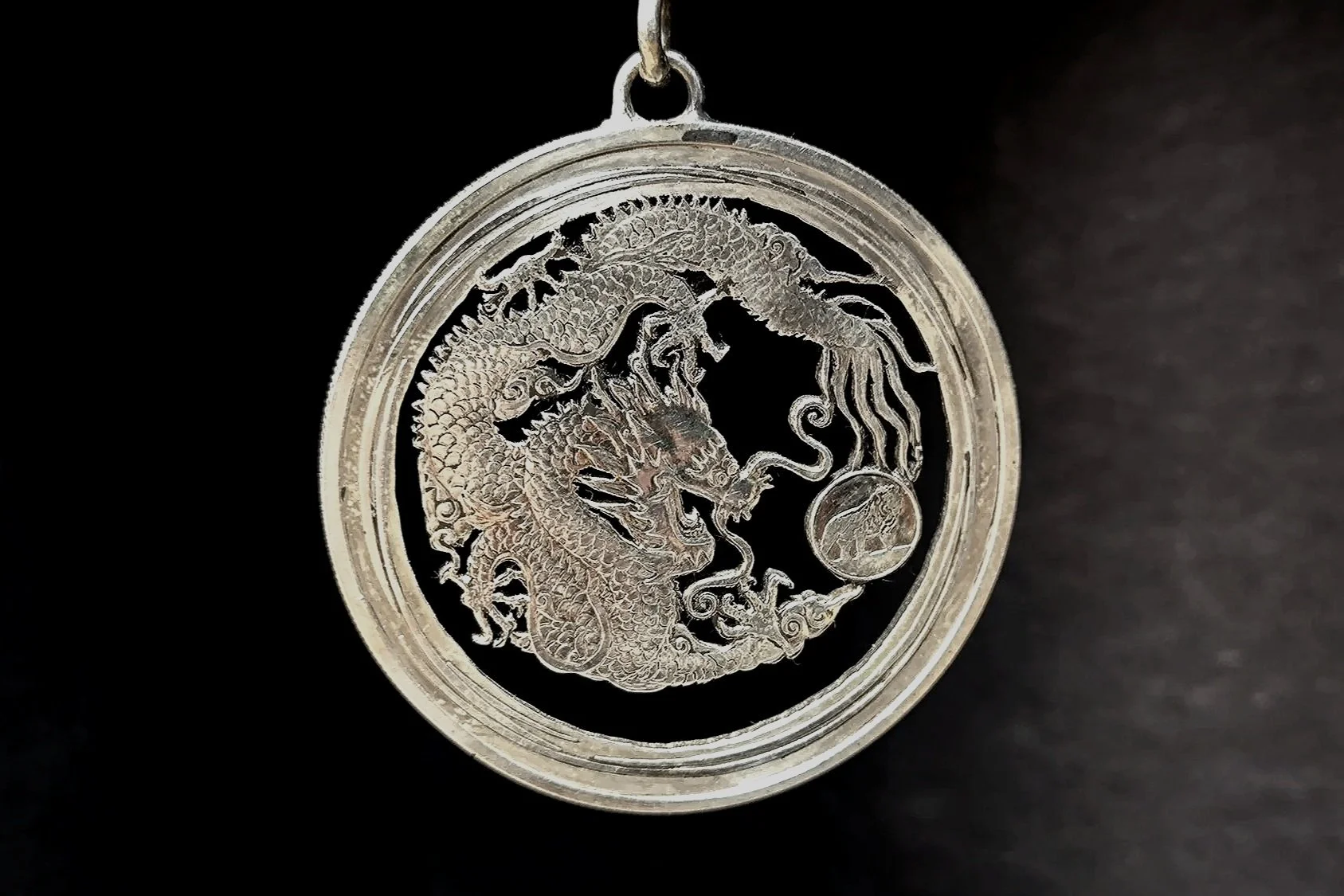 Chinesischer Drache, Silbermünze, Kettenanhänger