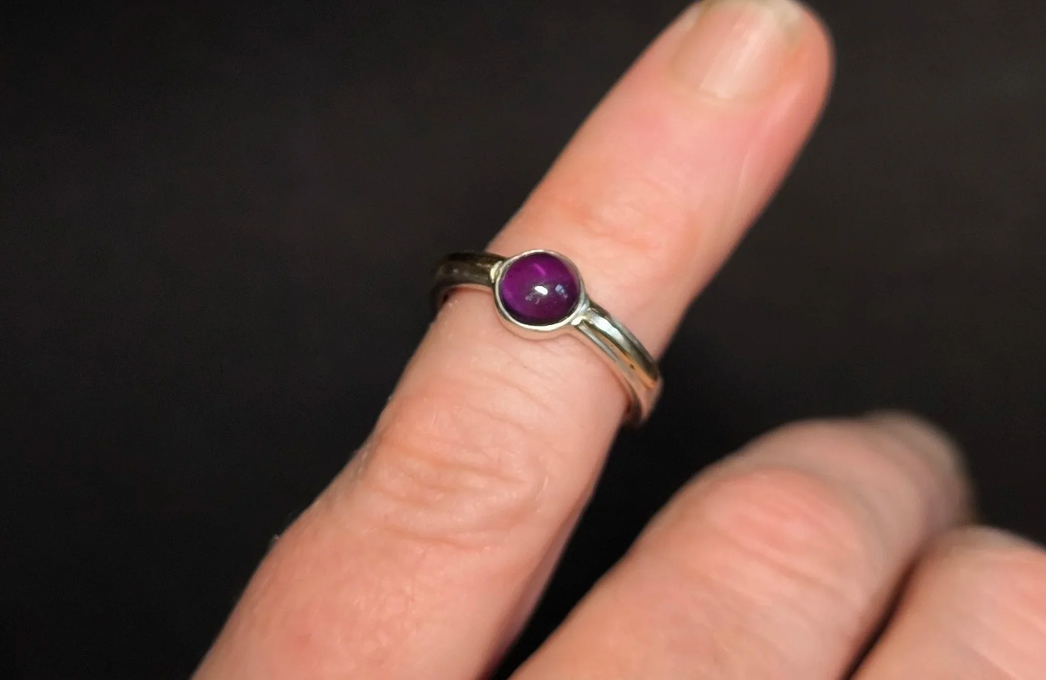 Amethyst Ring, Gold + Silber, handgefertigter Silberschmuck