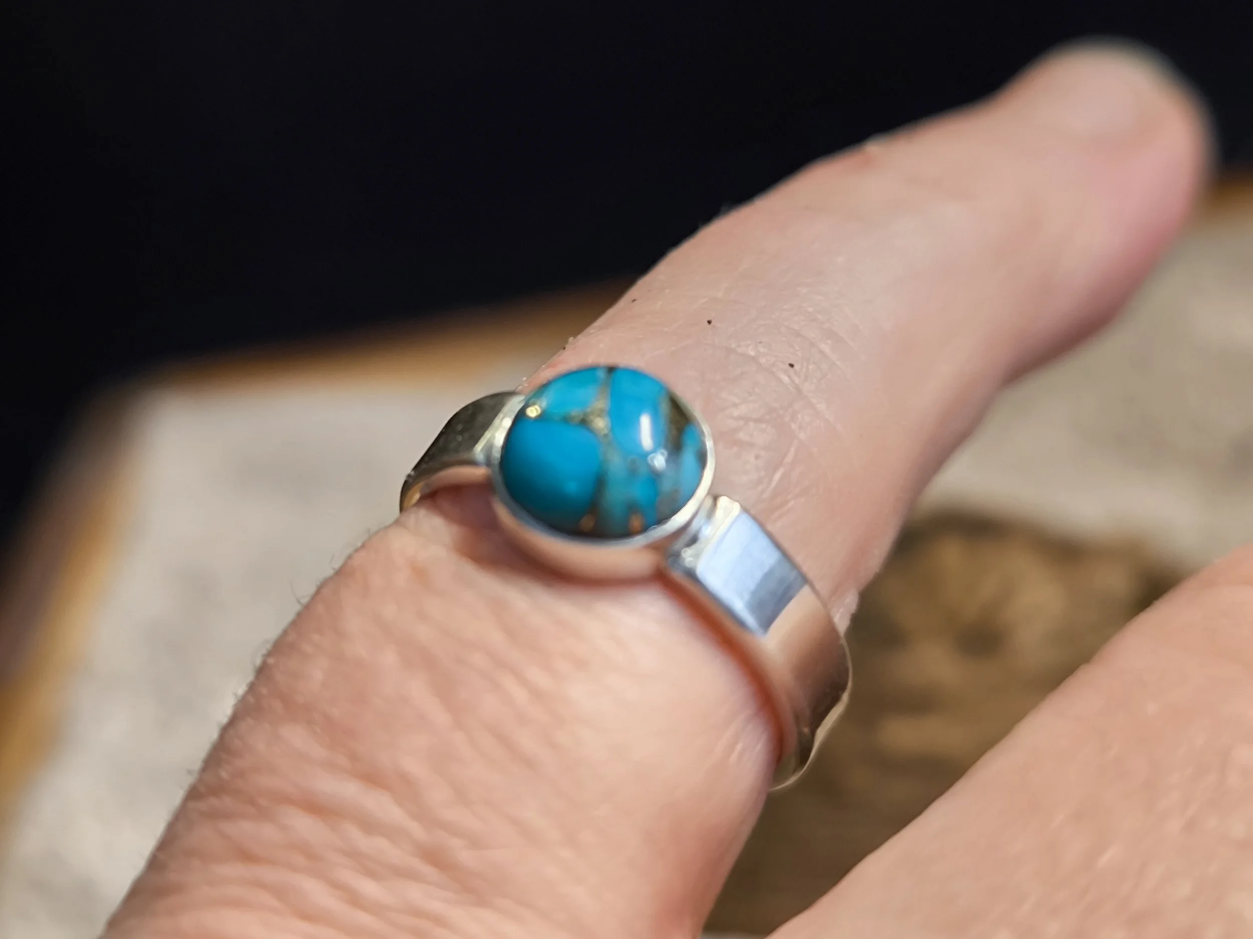 Silberring mit rundem Türkis, Silberschmiede-Eigen-Art