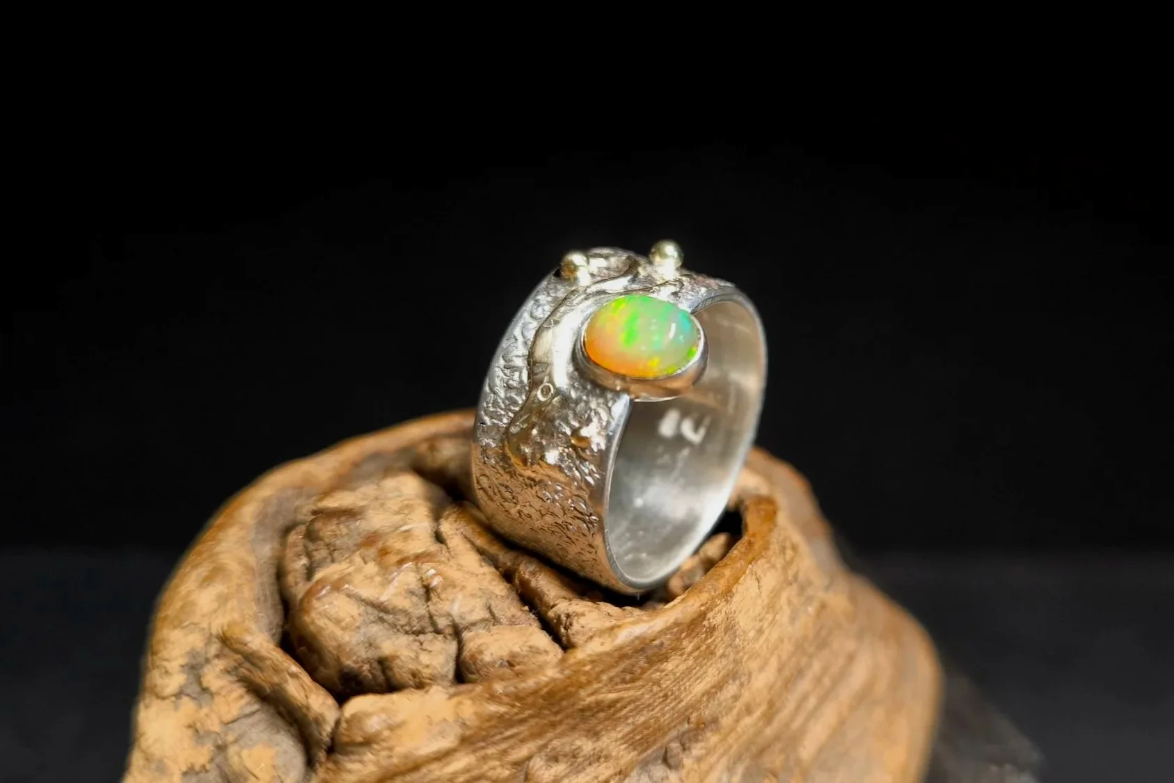 Opal Ring, Umfang 59 mm, Gold & Silber, Unikat, Silberschmiede-Eigen-Art