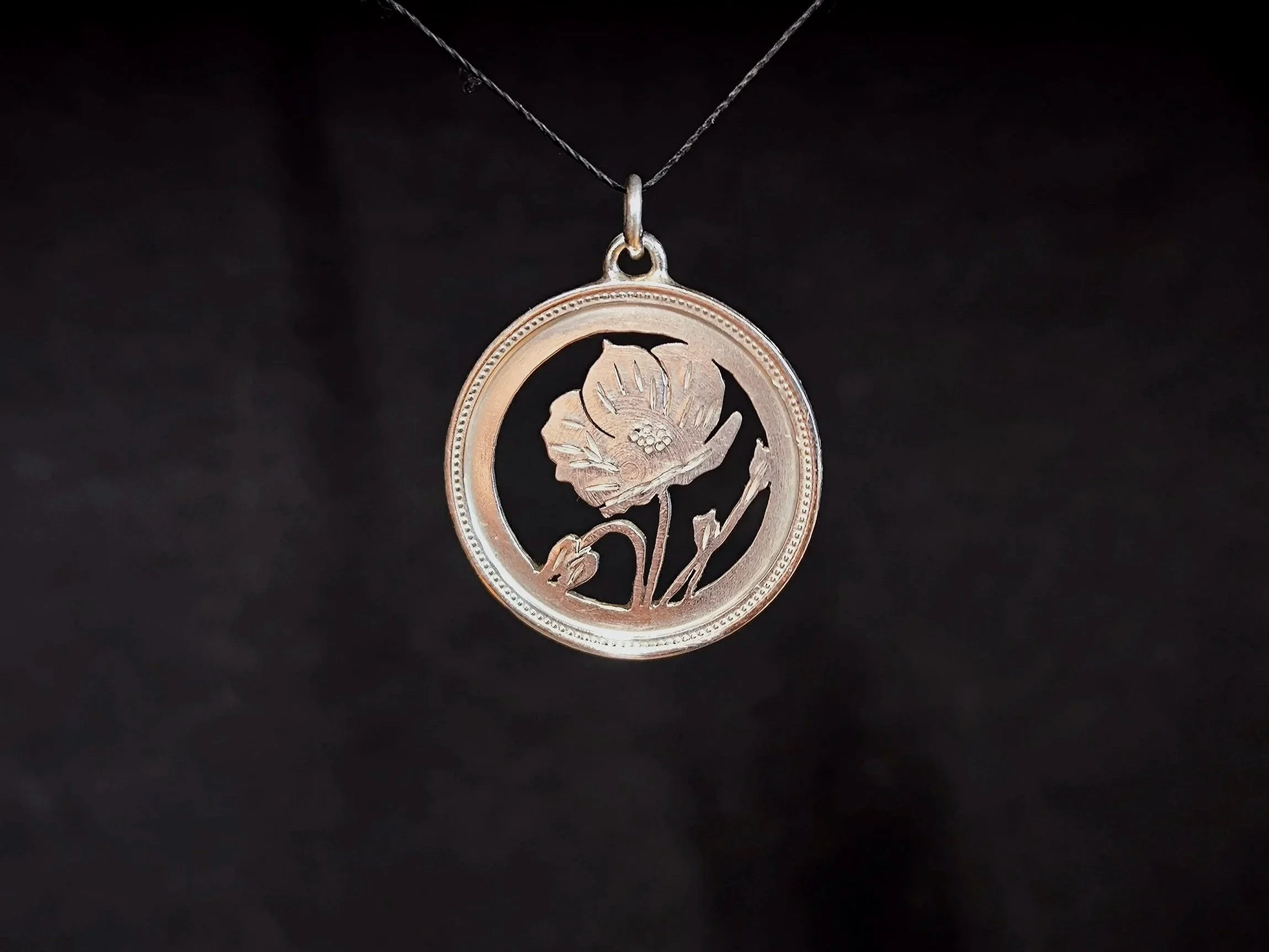 Mohnblume, Silberanhänger, Silberschmiede-Eigen-Art