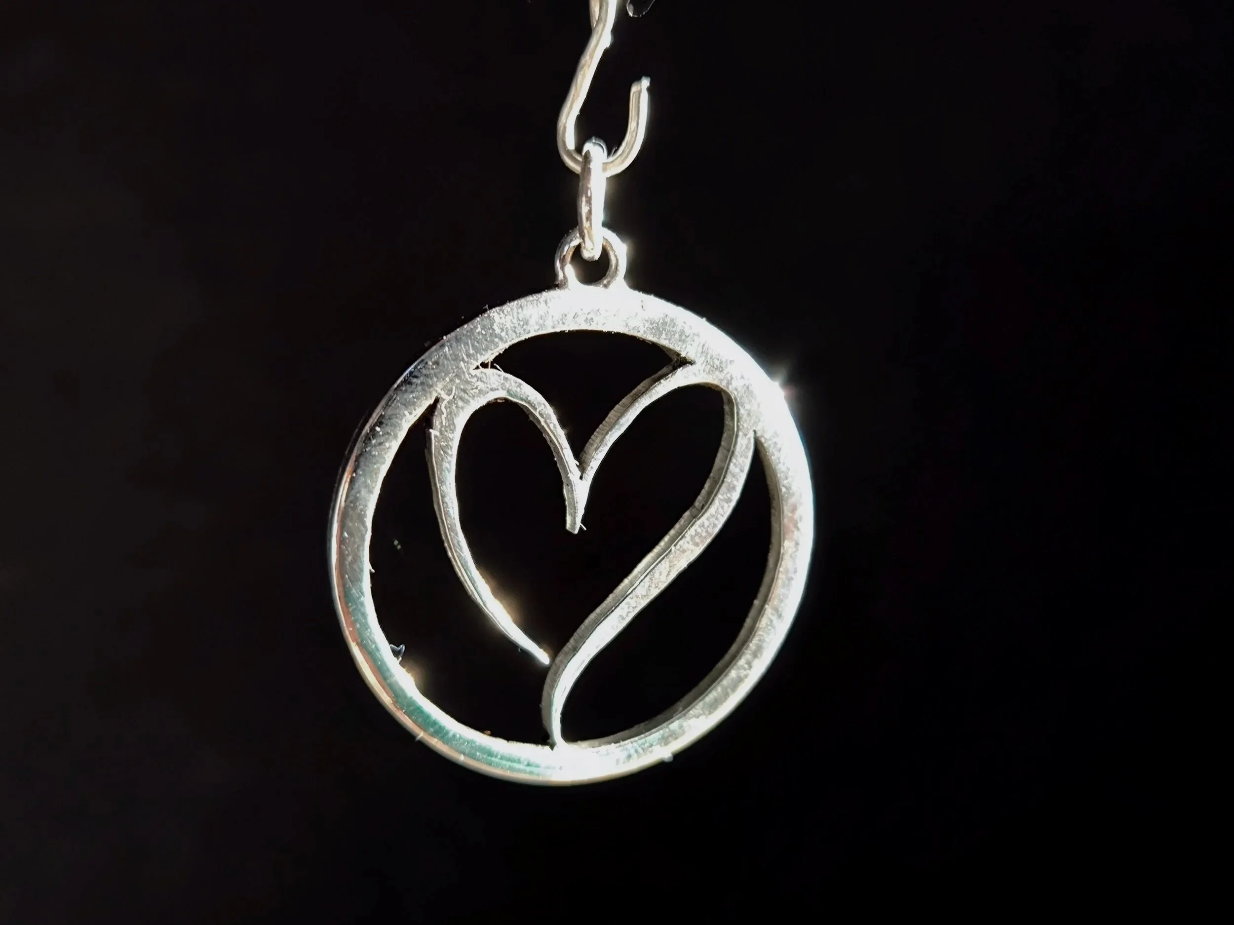 Kettenanhänger Silber Herz, Handarbeit
