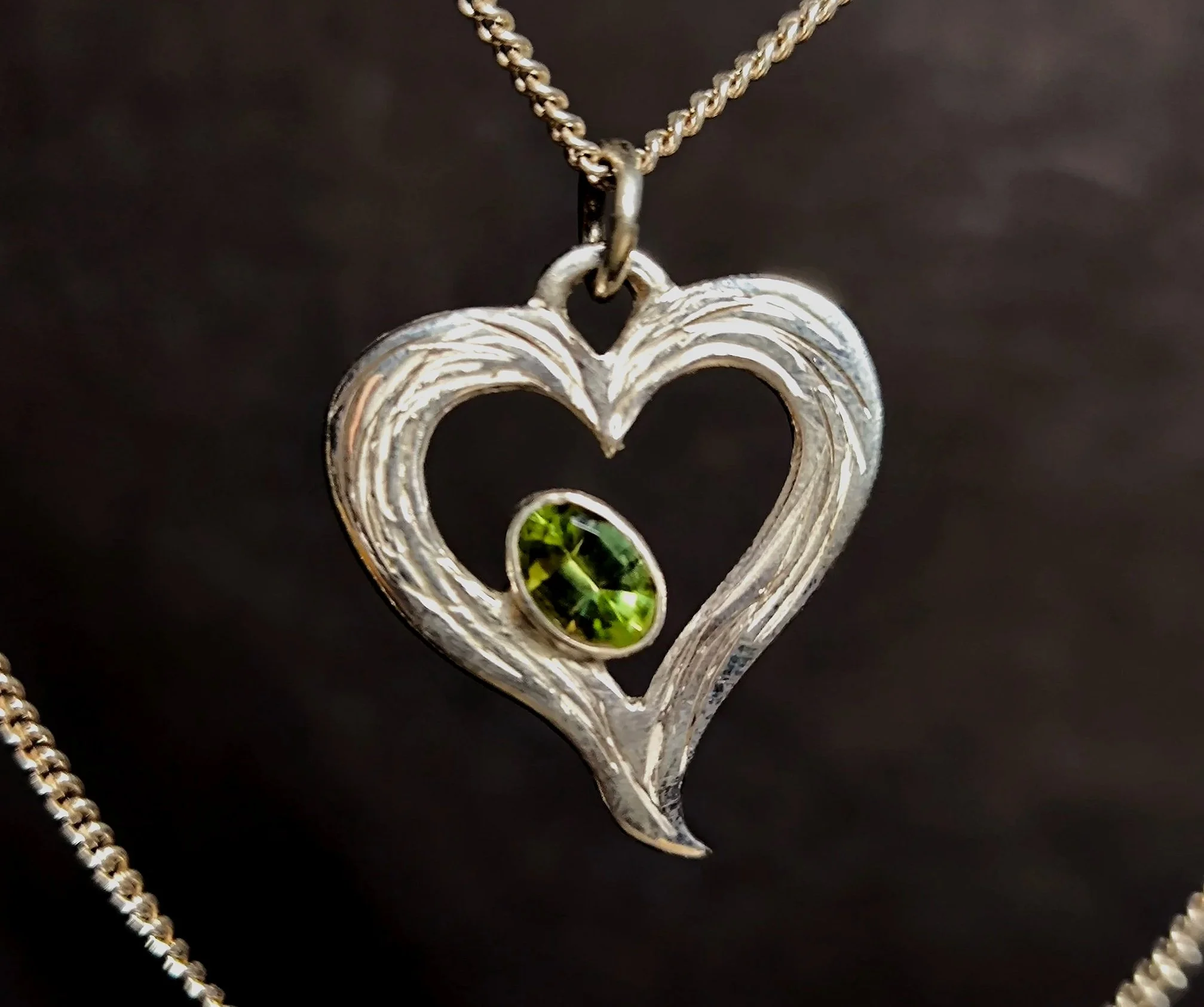 Silber Herz mit Peridot, Unikat