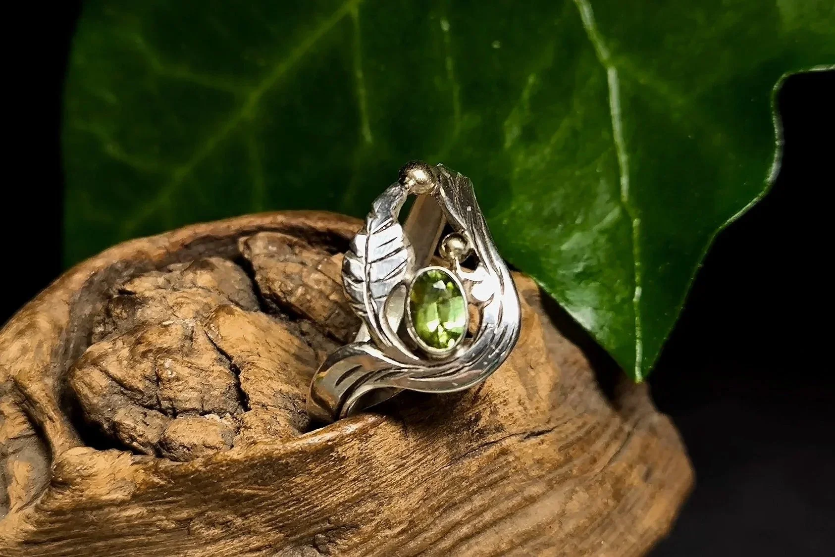 Silberring mit Peridot, Durchmesser 19 mm, Unikat (Kopie)