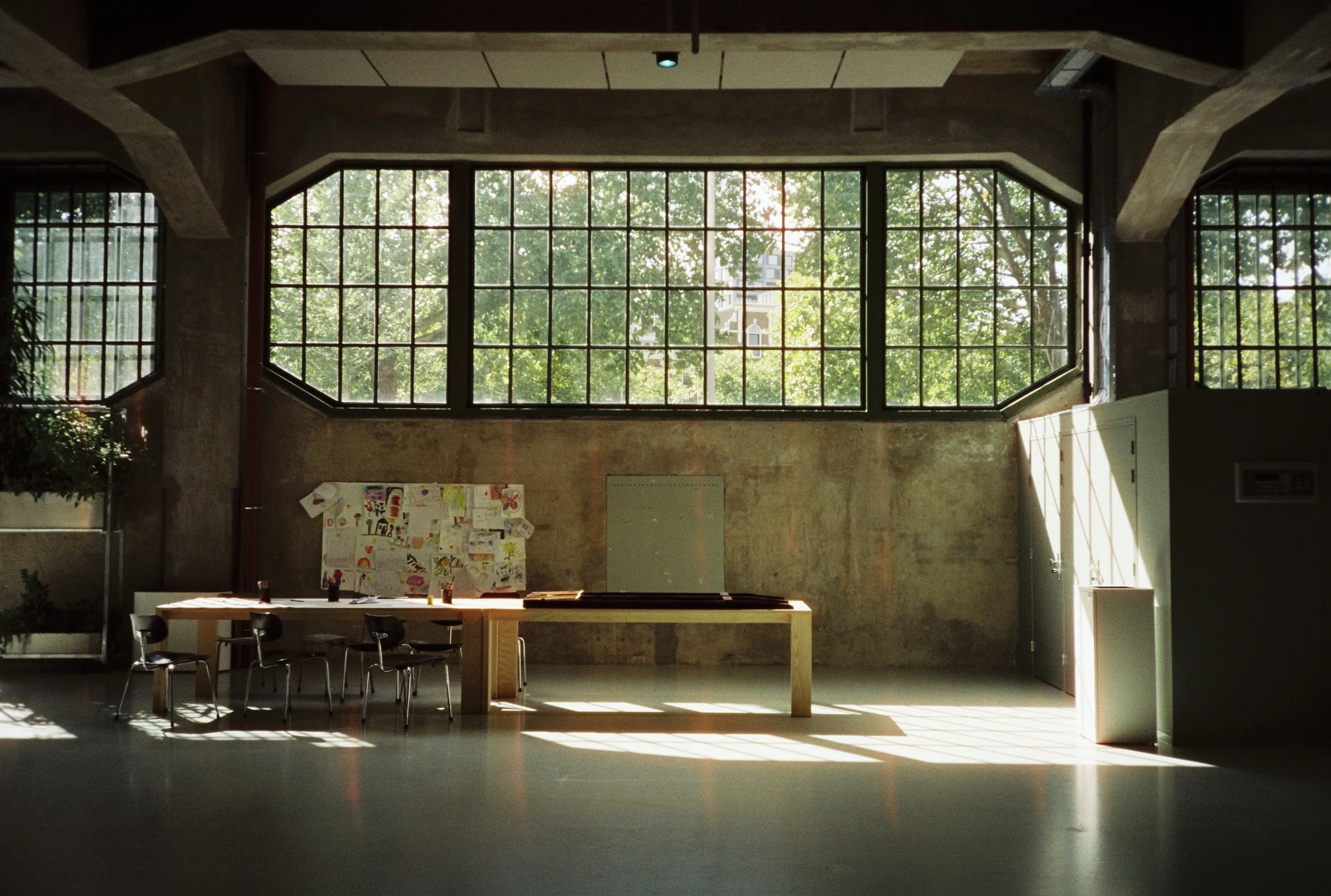 Low IQ - 17 - Rotterdam, 2025