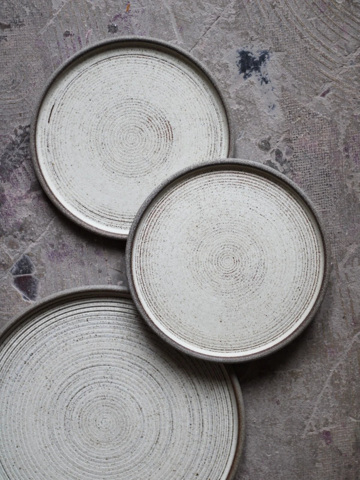 side-plate-in-dune-1.jpg
