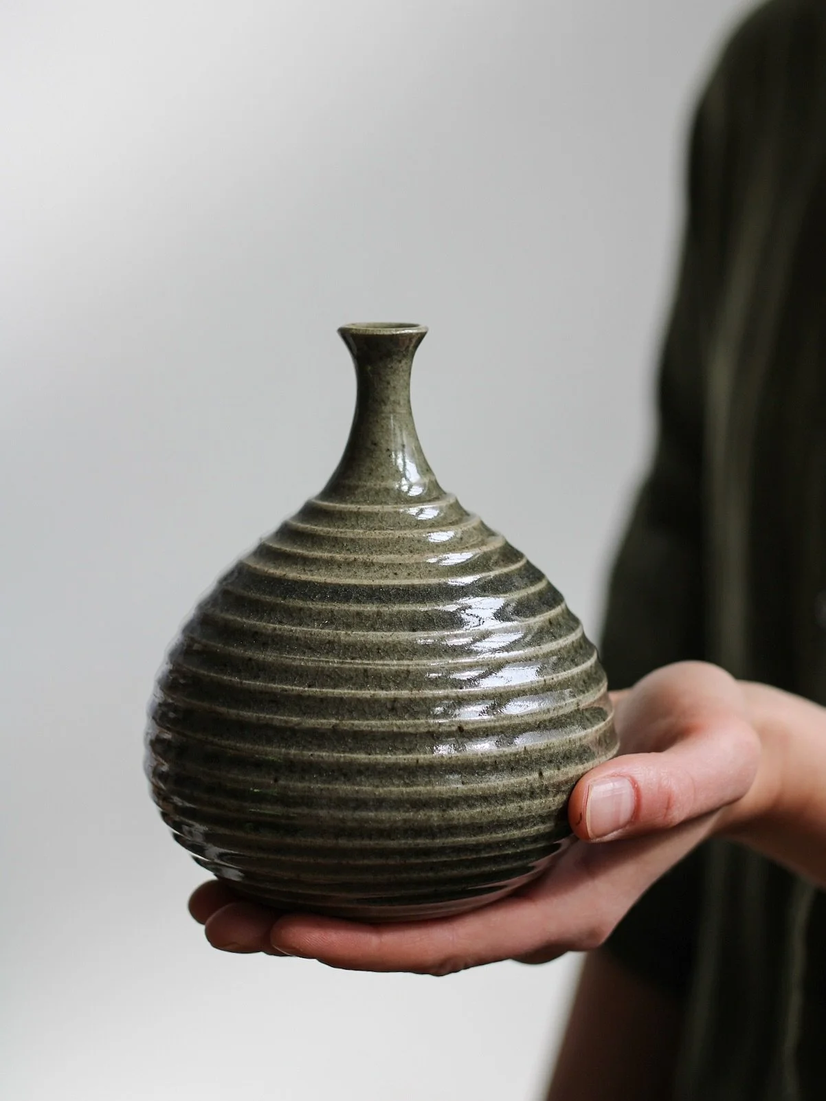 I made this bottle this summer during a wood-firing workshop in Poland. It&rsquo;s still available to grab 🙃

#pottery&nbsp;#instapottery&nbsp;#clay&nbsp;#ceramics&nbsp;#craft&nbsp;#makersmovement&nbsp;#buyhandmade&nbsp;#shoplocal&nbsp;#supportthema