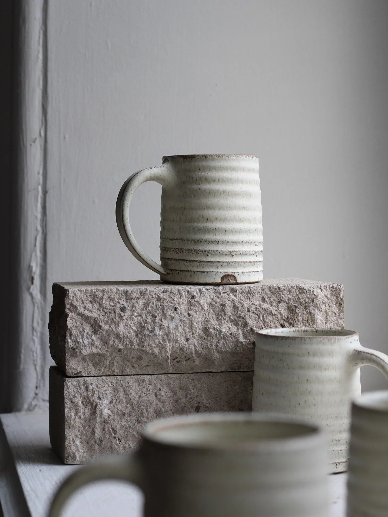 New tall mugs ✨

#pottery&nbsp;#instapottery&nbsp;#clay&nbsp;#ceramics&nbsp;#craft&nbsp;#makersmovement&nbsp;#buyhandmade&nbsp;#shoplocal&nbsp;#supportthemaker#mugs&nbsp;#makersofinstagram&nbsp;#potteryforall&nbsp;#CREmerging&nbsp;#art&nbsp;#tablewar