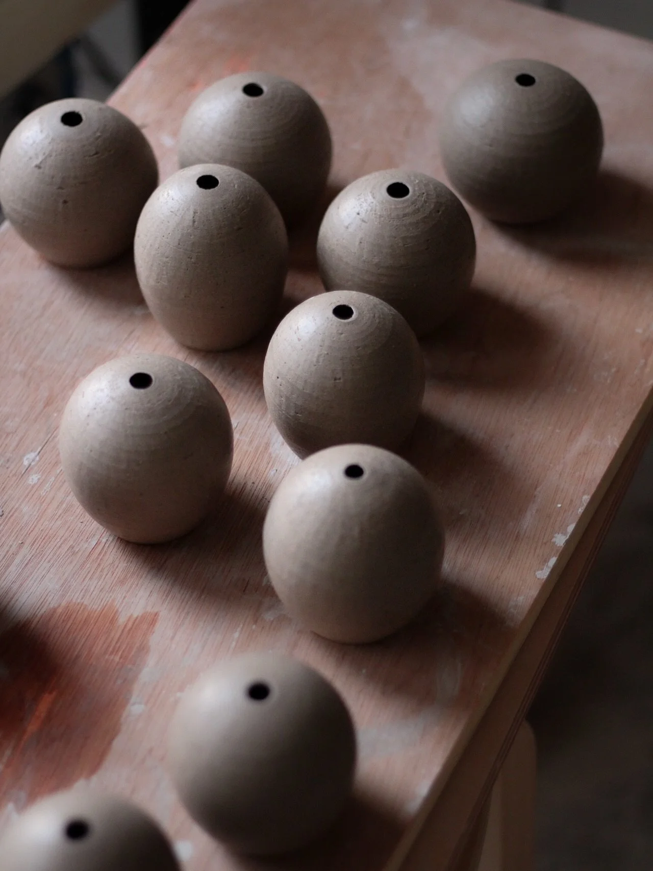 My tiny vases ✨

#ceramics #pottery #vase