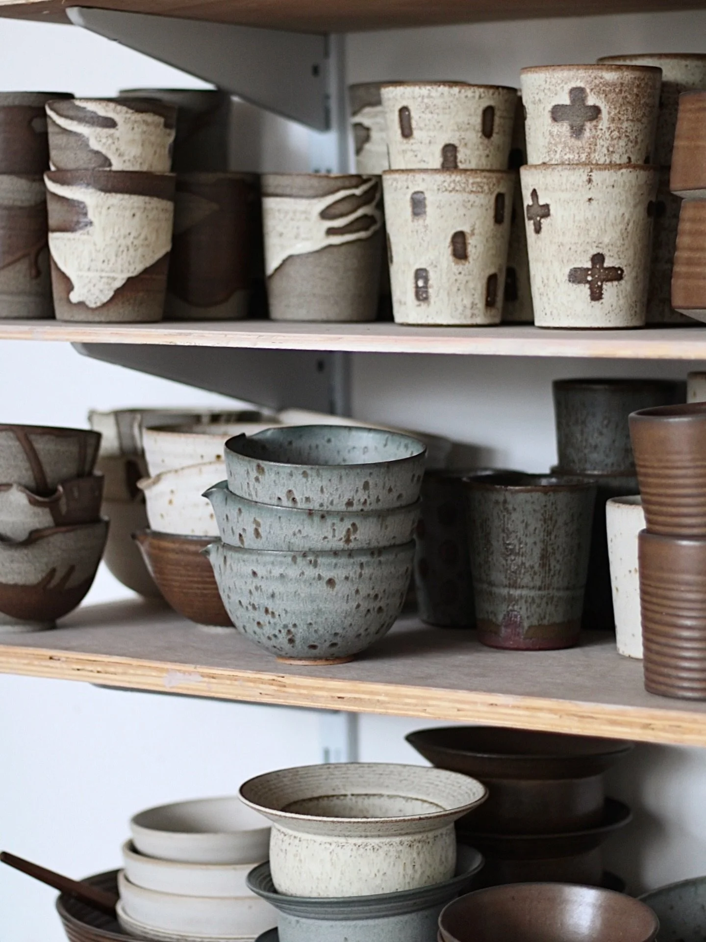 All pics done. Half editing done. Guess I'm home for the weekend 🥰

#pottery #ceramics #clay #stoneware #instapottery