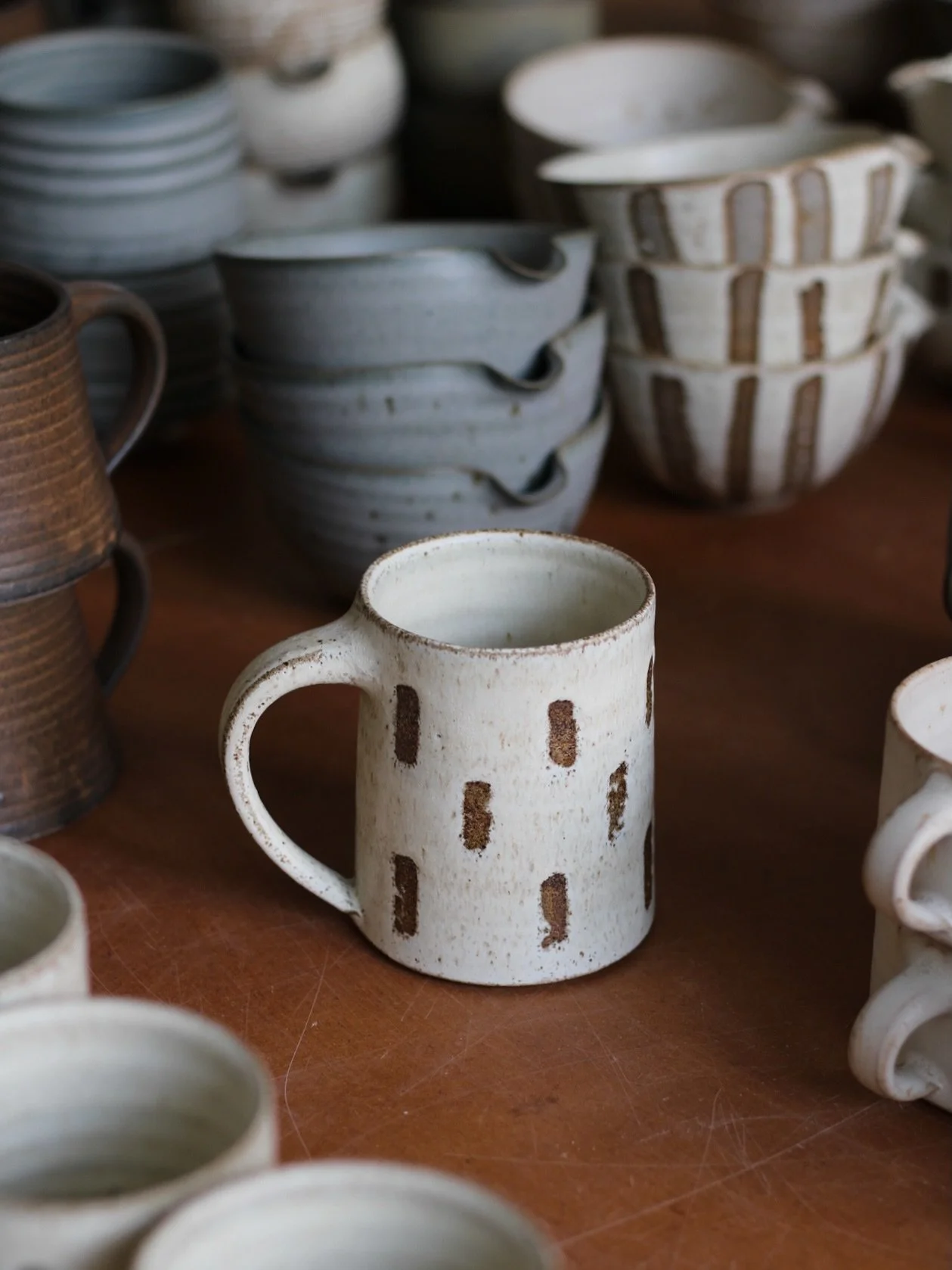 The struggle is real! I went into this year&rsquo;s @potfest.co.uk prep with a &bdquo;less is more&rdquo; mindset, promising myself I&rsquo;d bring a smaller, more curated selection.
Turns out, choosing between your clay children is easier said than 