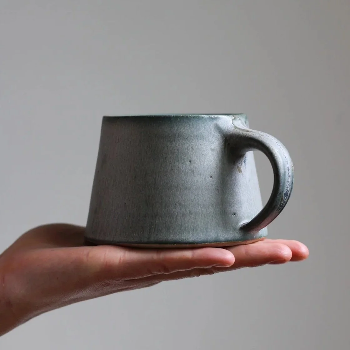 Short mug in Haar - type II