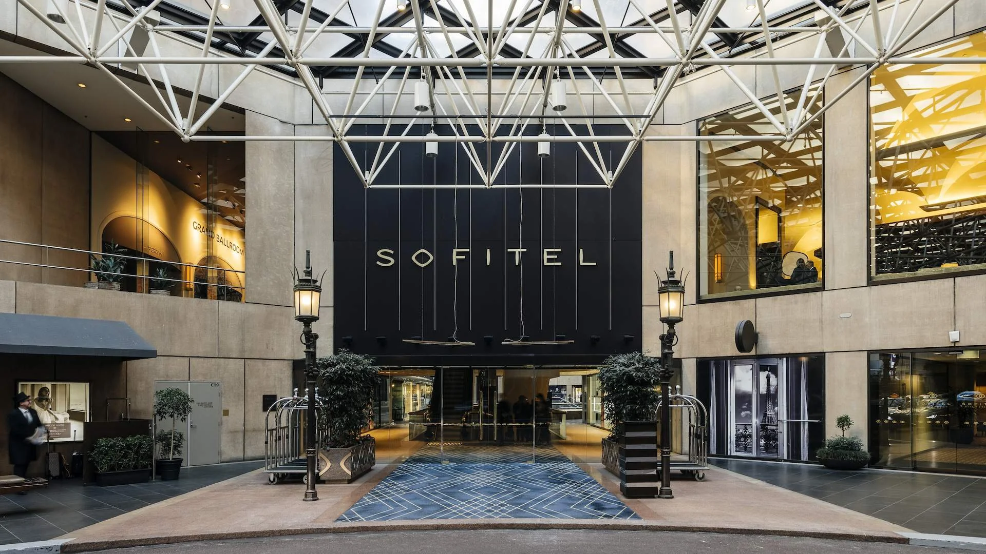 THE SOFITEL