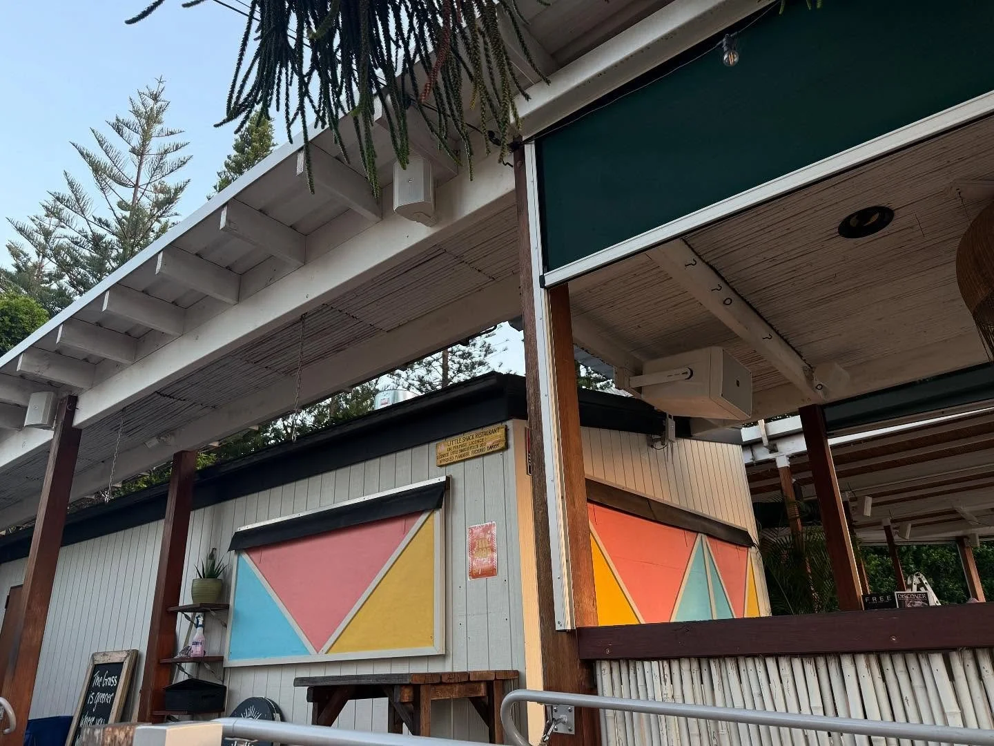 Audio install coming along very nicely at @little_shack_ 🙌