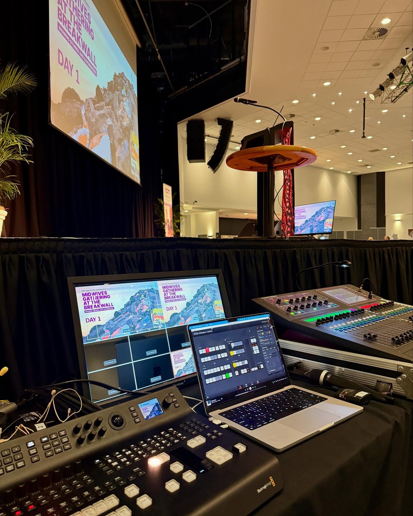 Conference mode at @panthers.portmacquarie last week. Providing Audio Visual tech, and seamless presentation support to the speakers ✅