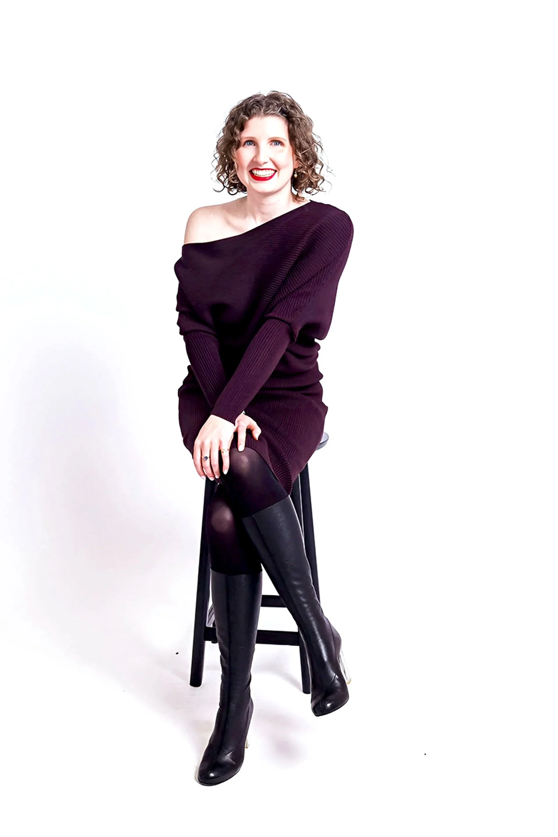hannah, stylist for young professionals and teens