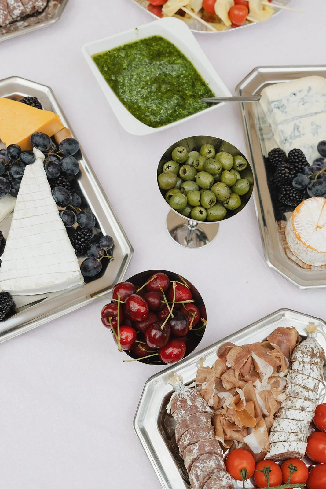 modern wedding photography capturing real moments between guests.jpg