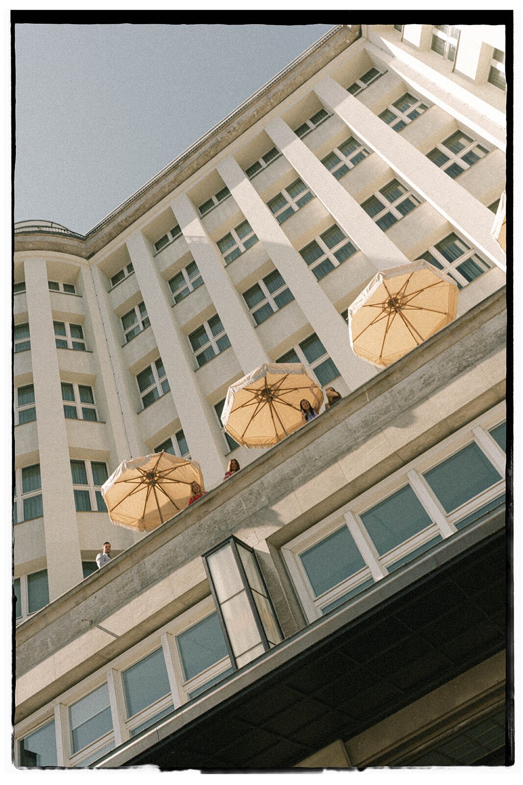 Berlin-Wedding-Soho-house-jenni-biddle-weddings-Alex-Sonja-555.jpg