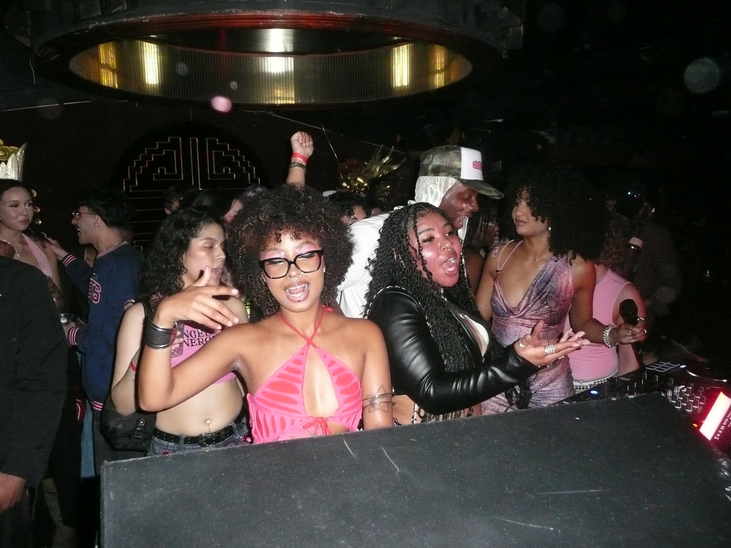 CLUB INDGO FT DJ ADELAIDE (BEBELUSS).JPG