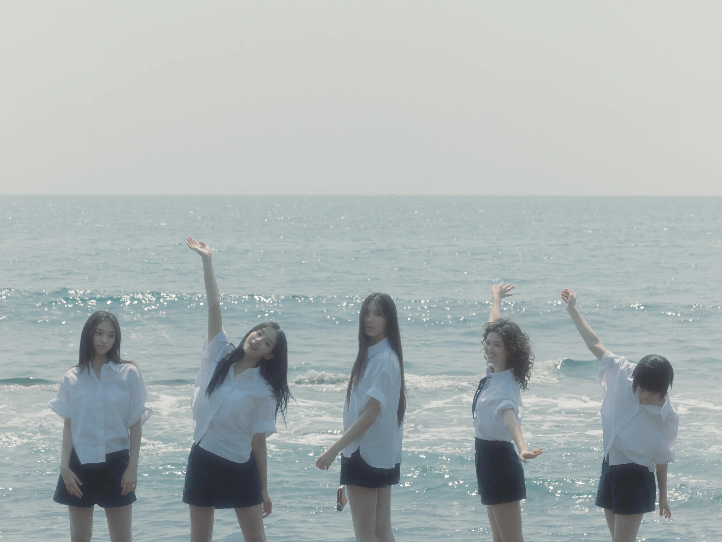 FAKE PLASTIC SUMMER MEMORIES