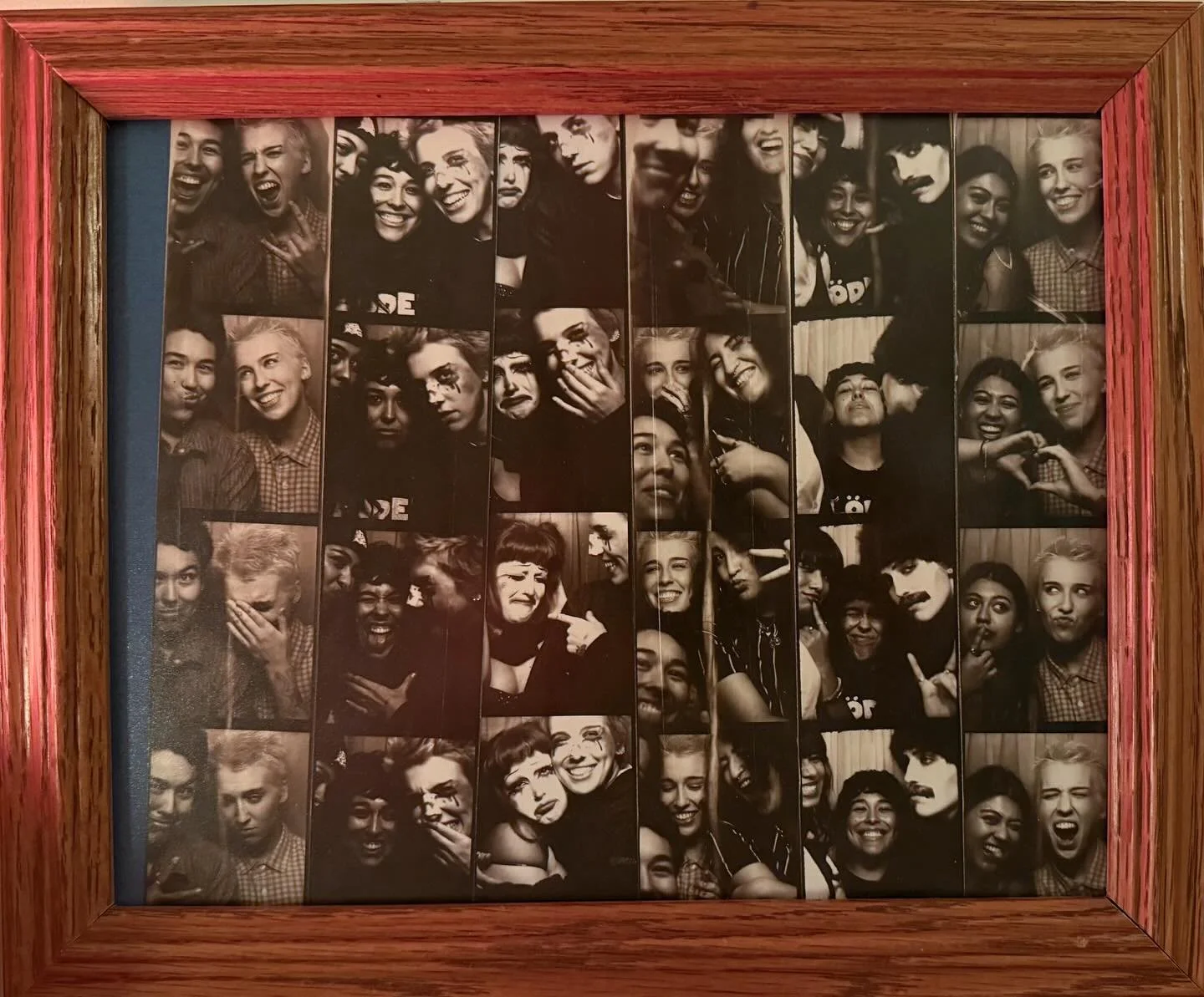 &ldquo;If you find yourself craving post-weekend debriefs with new friends, and all the added comforts of home, Sapphic Game Night is here to fulfill that dream.&rdquo;

In this interview Editorial Intern Sophie Abbott (@soph_mp3) sits down with Chlo