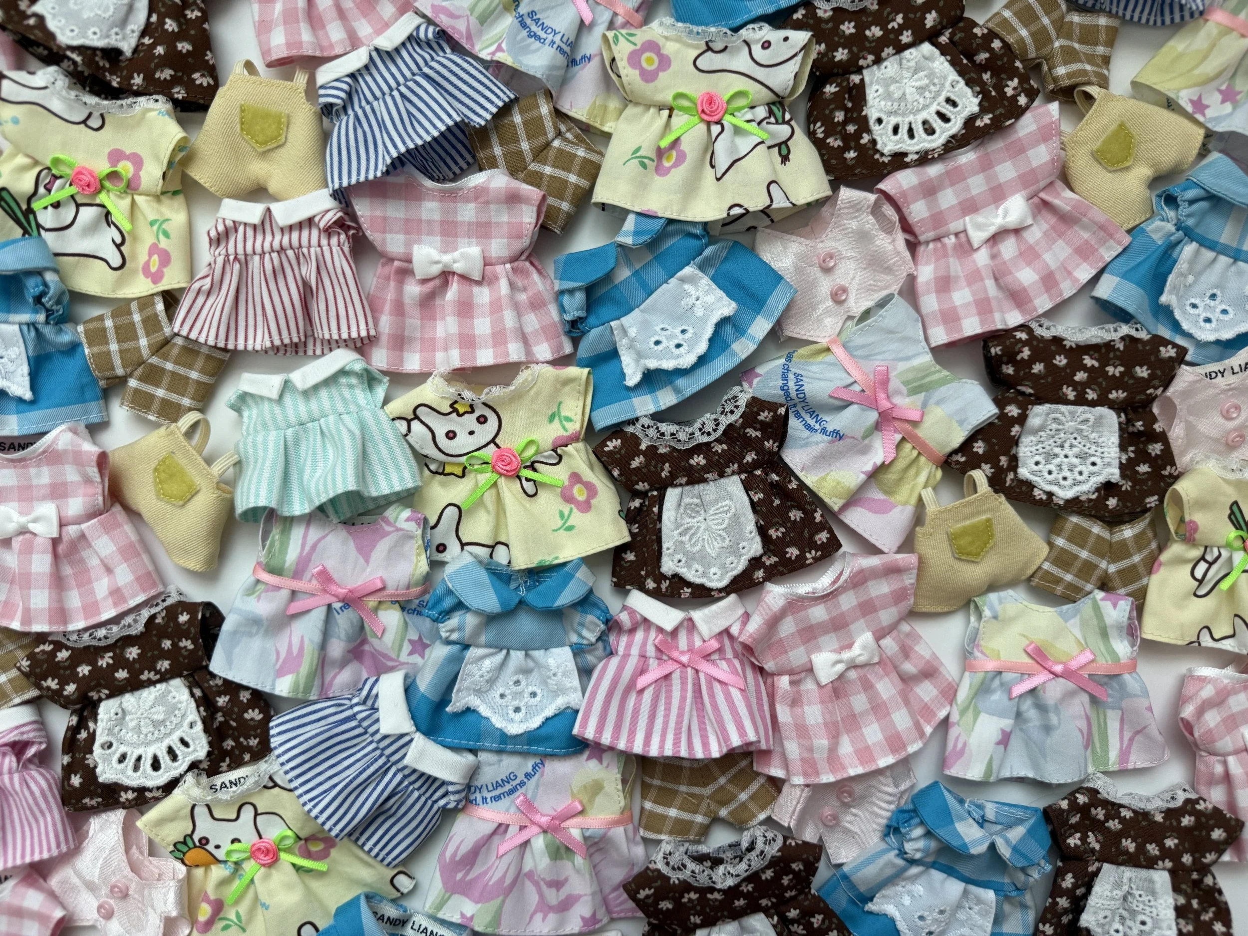 Jade Lo’s Big Little World