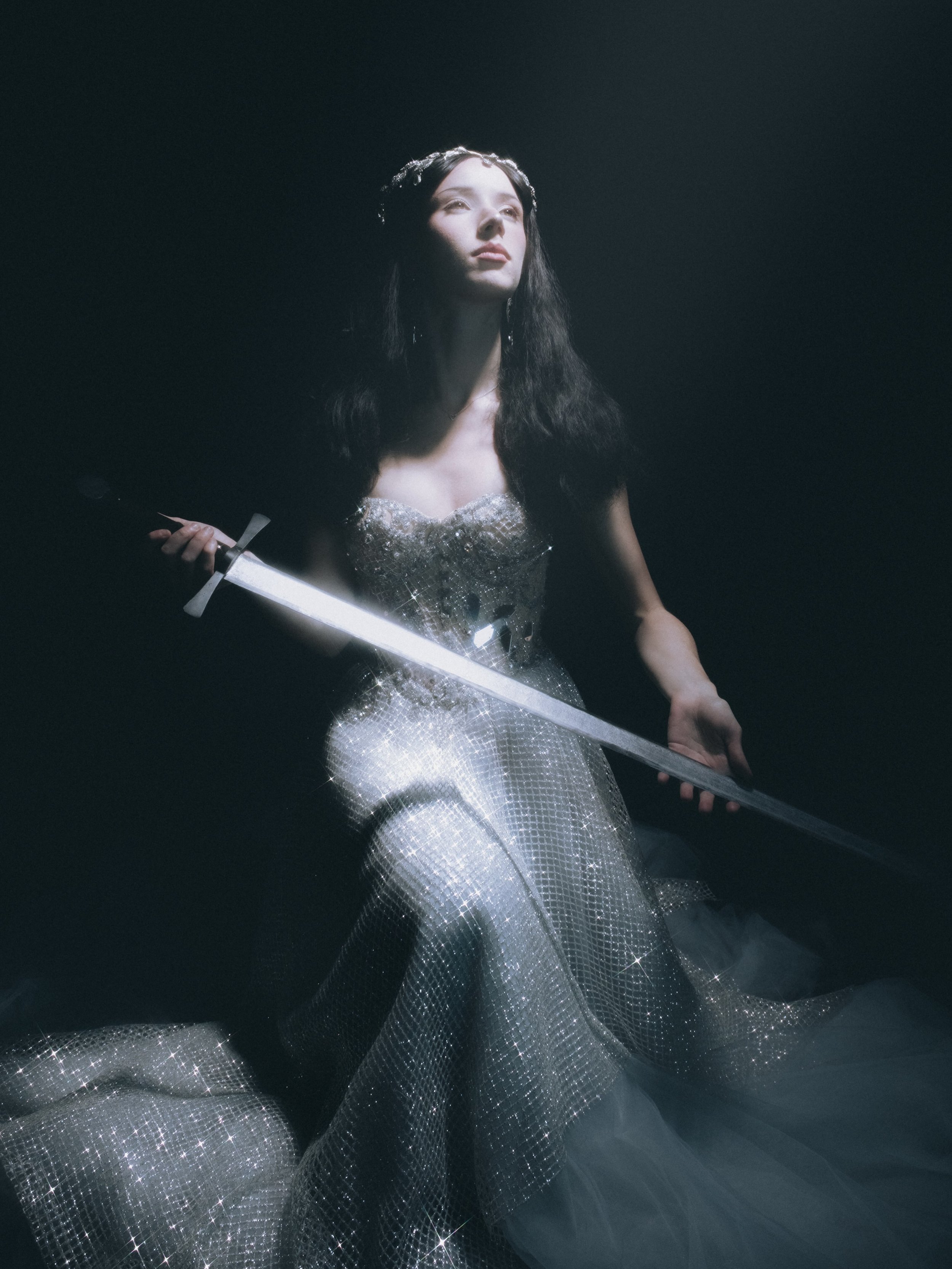 A BLADE OF HER OWN, by @nicoleschwarze, is now up for viewing on the DWG BLOG (along with two other stellar photos) 🗡️ link in bio 

modeled and styled by @annalysetaylor