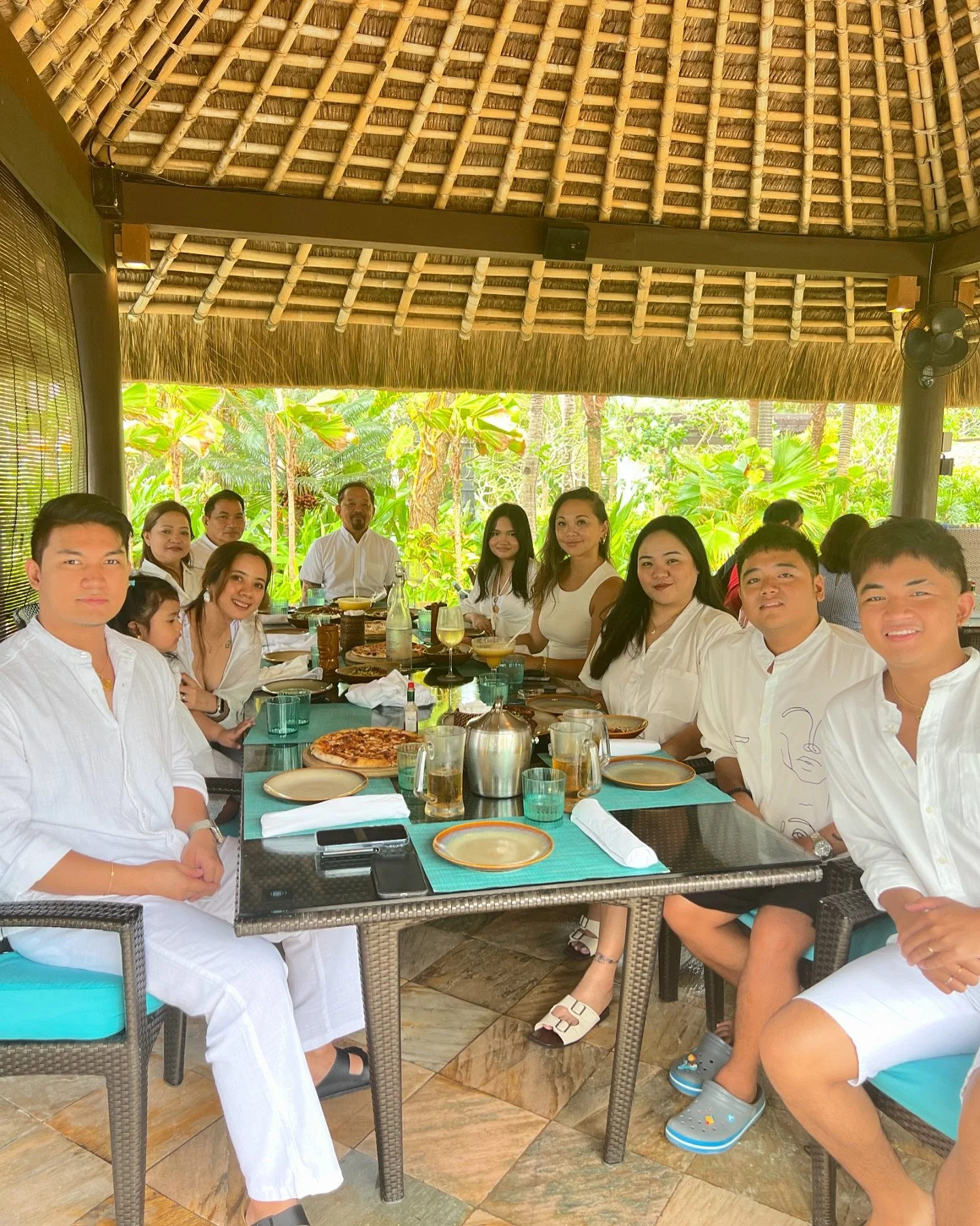 Fall is for fun family moments 🤍